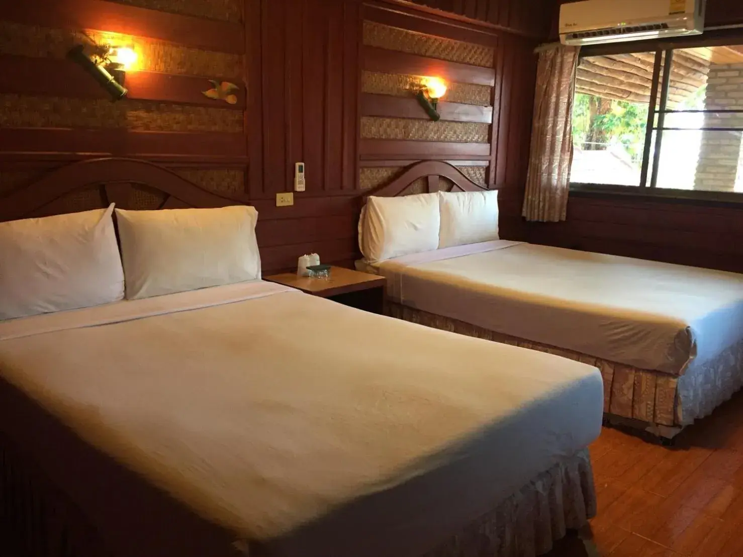 Bed in Railay Viewpoint Resort