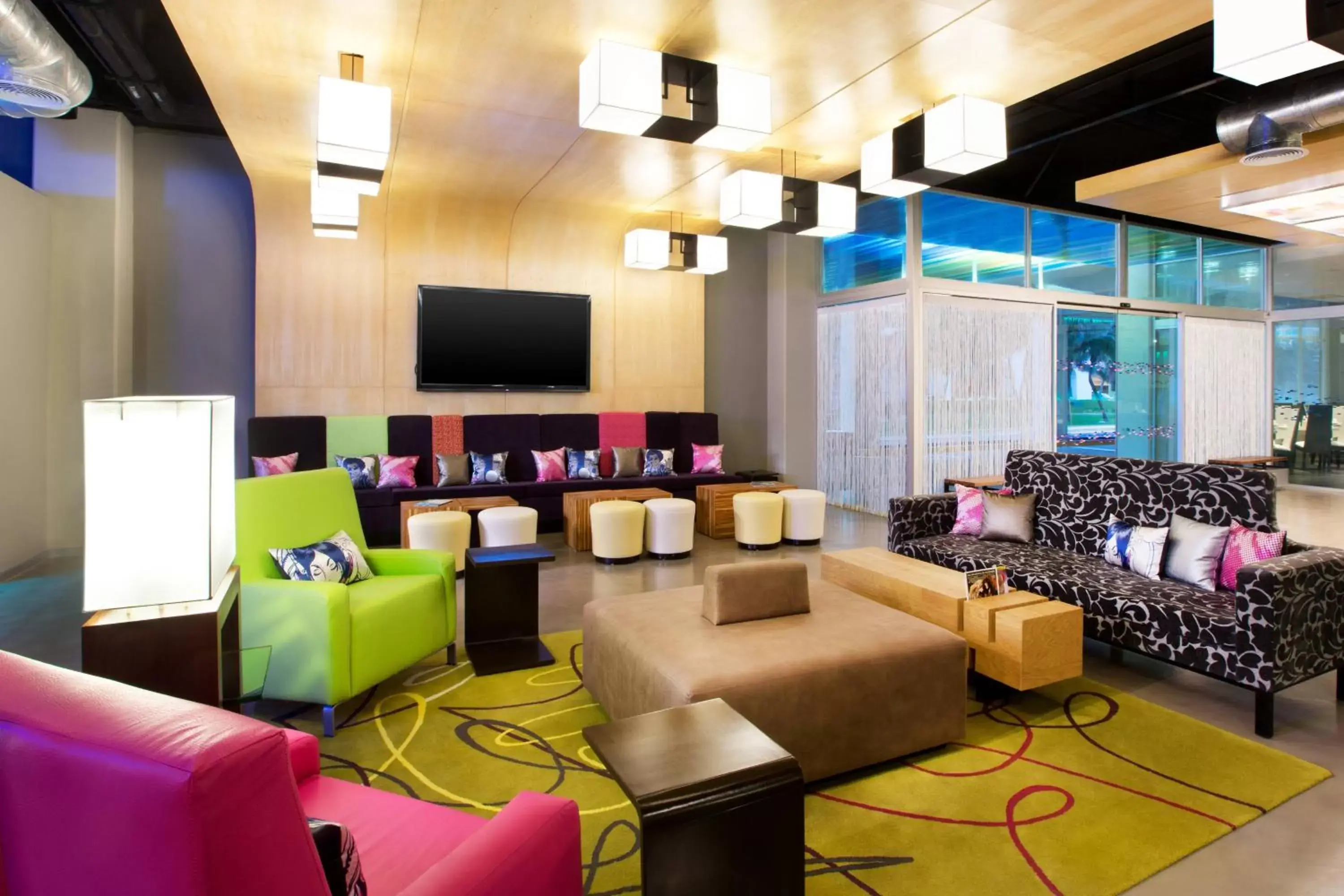 Lounge or bar, Lounge/Bar in Aloft Cancun