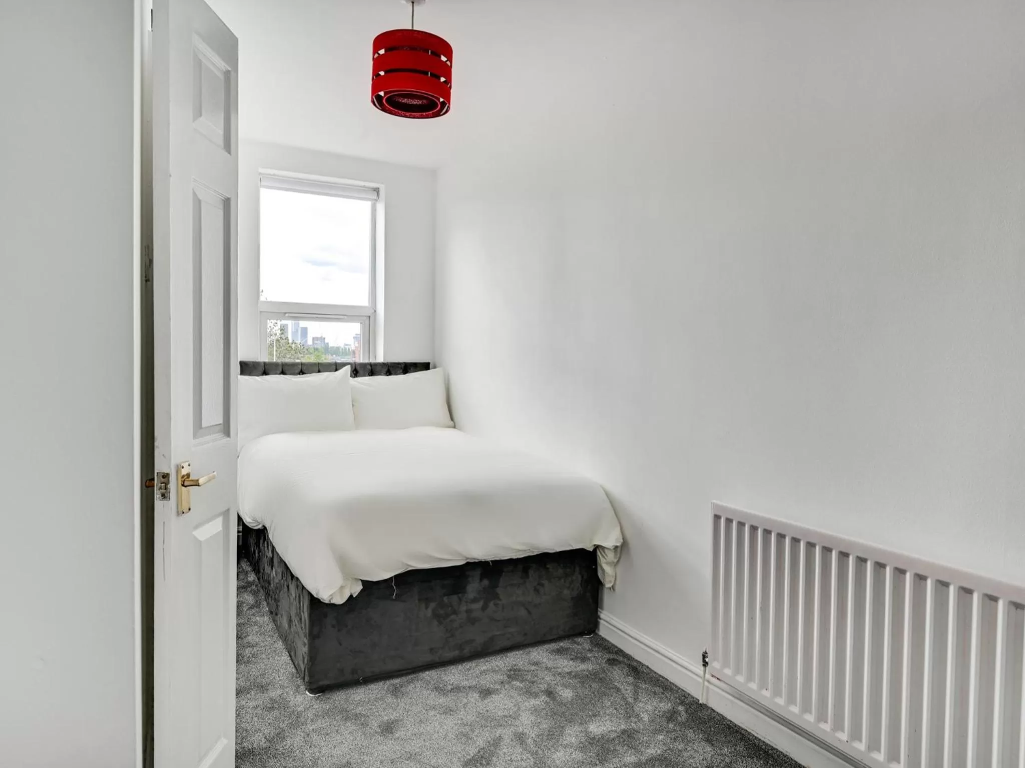 Bedroom in Albert View Rooms