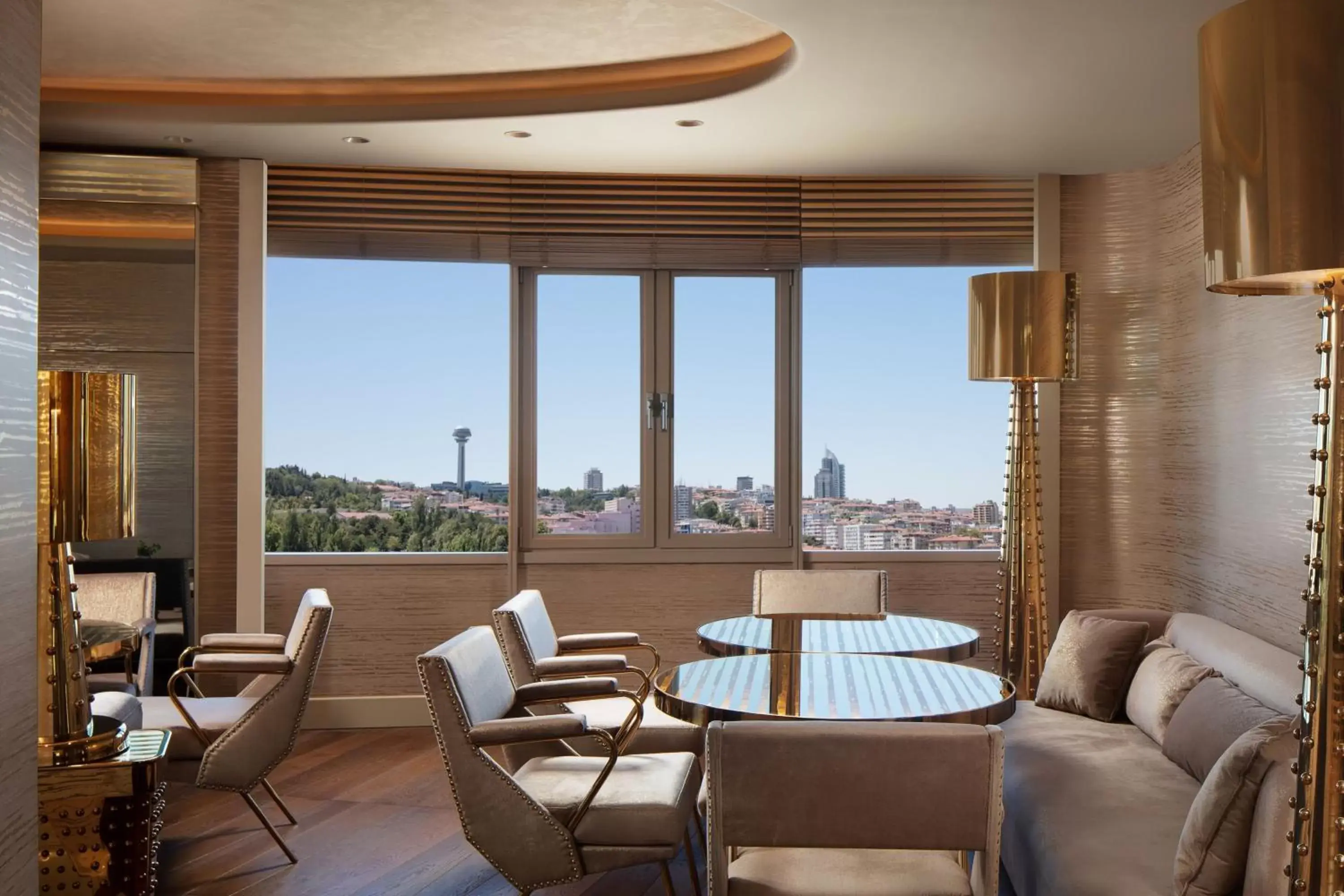 Lounge or bar, Seating Area in Sheraton Ankara Hotel & Convention Center