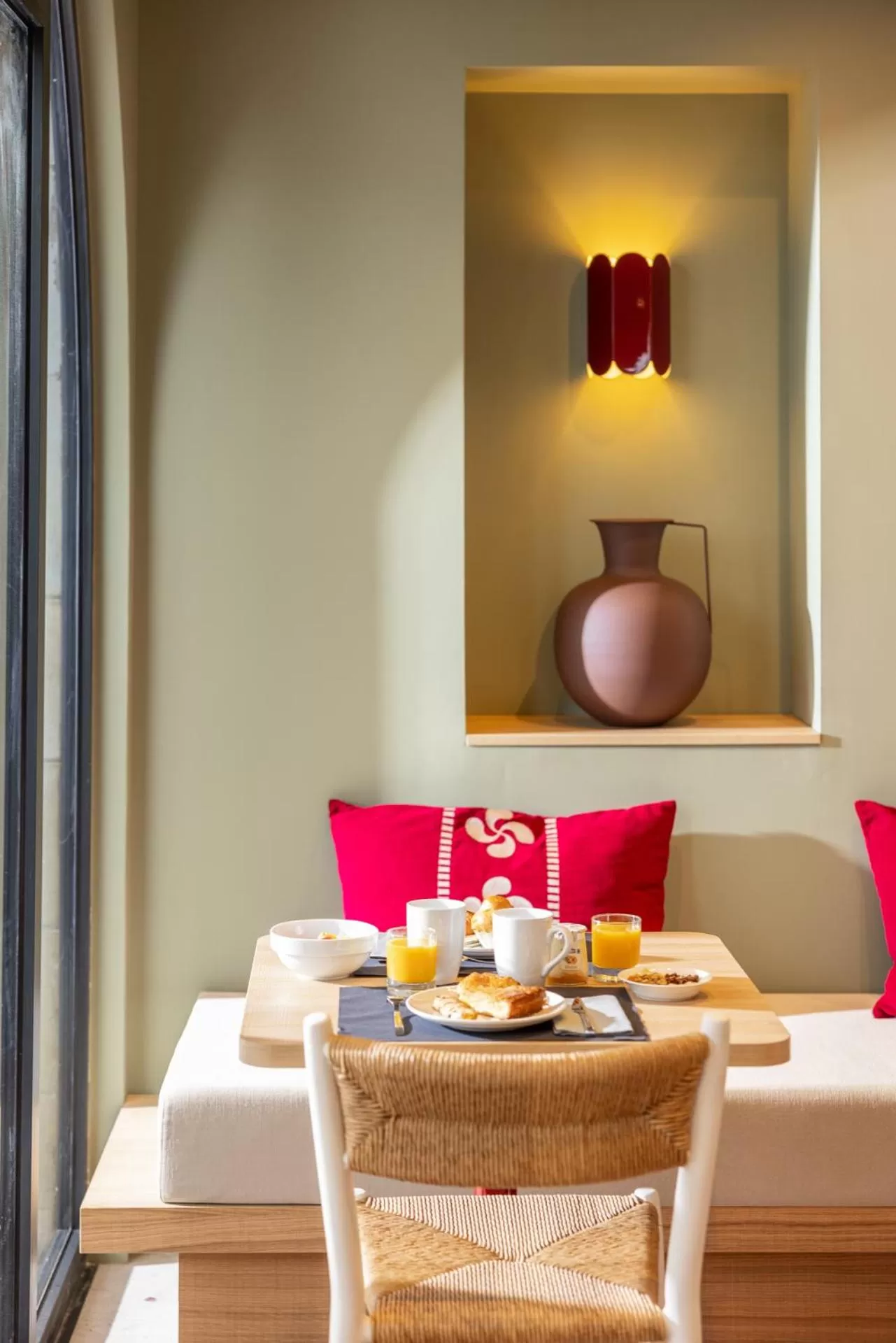 Restaurant/places to eat in Hôtel Ibaïa