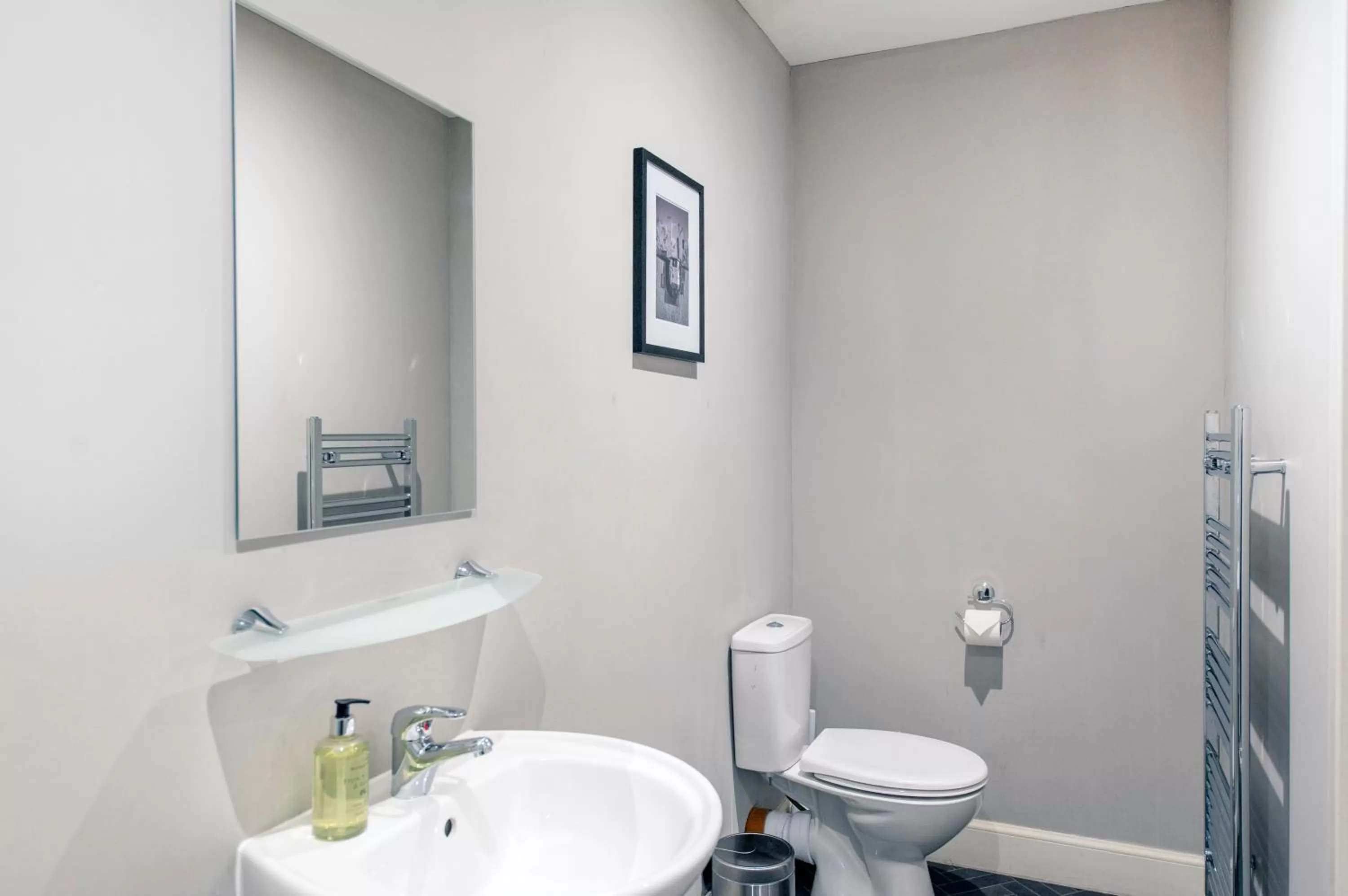 Bathroom in The Allan Park