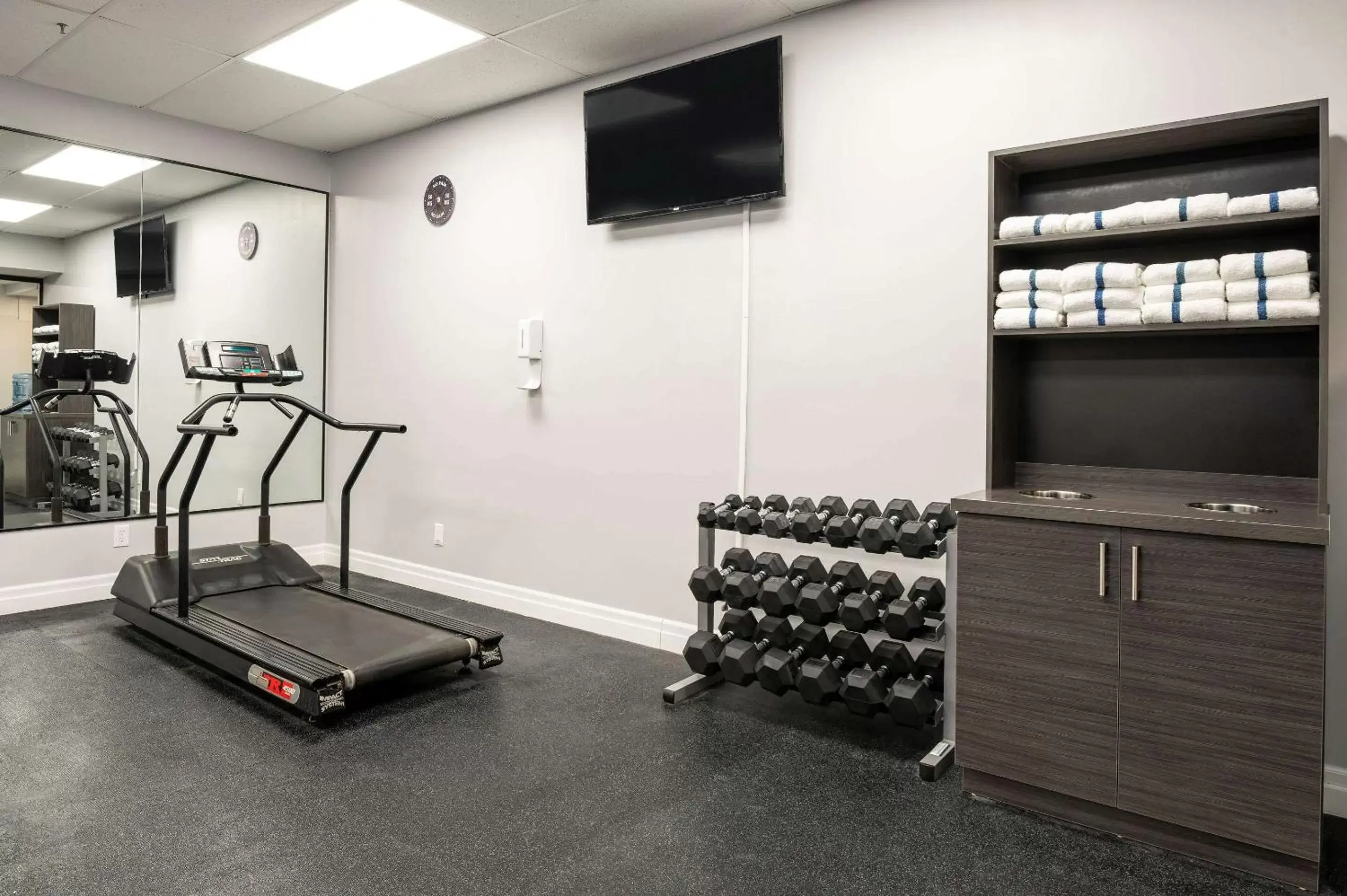 Activities, Fitness Center/Facilities in Comfort Hotel