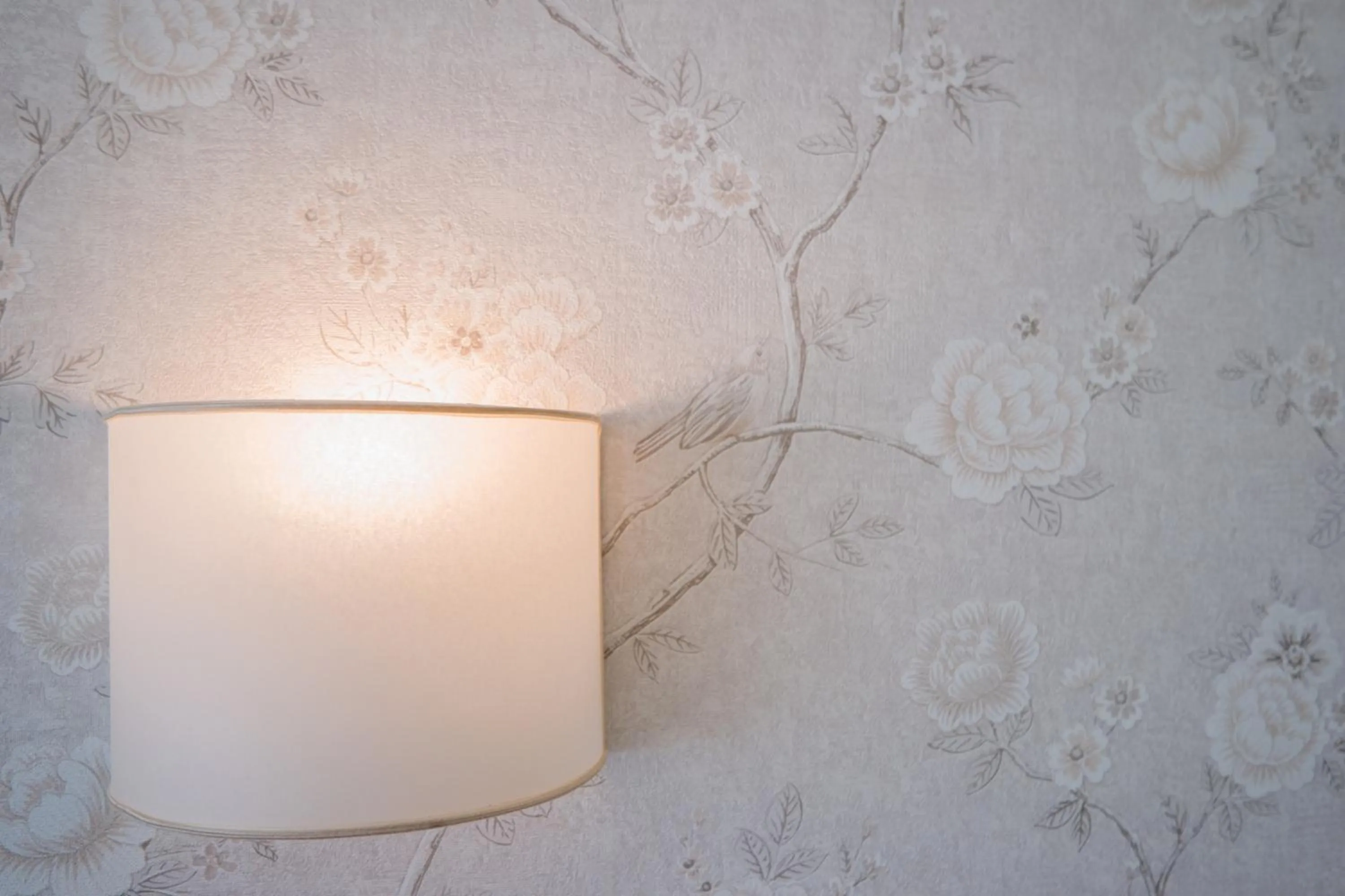 Bedroom in Guest House Train Station Venice - Atika & Atif