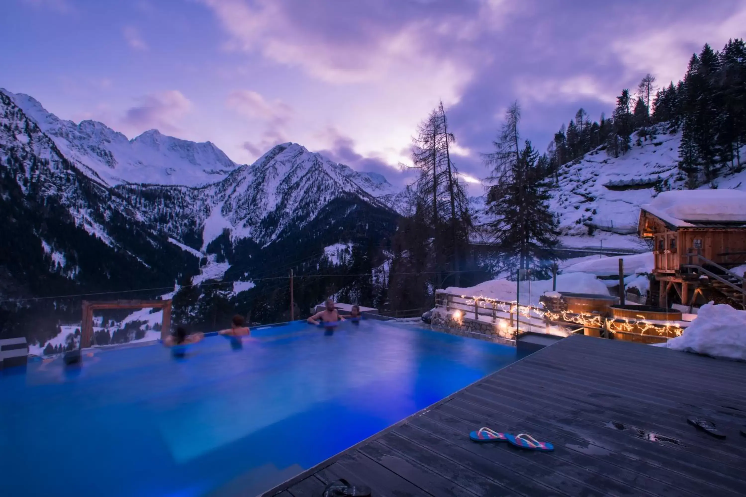 Pool View in Hotel Chalet Al Foss