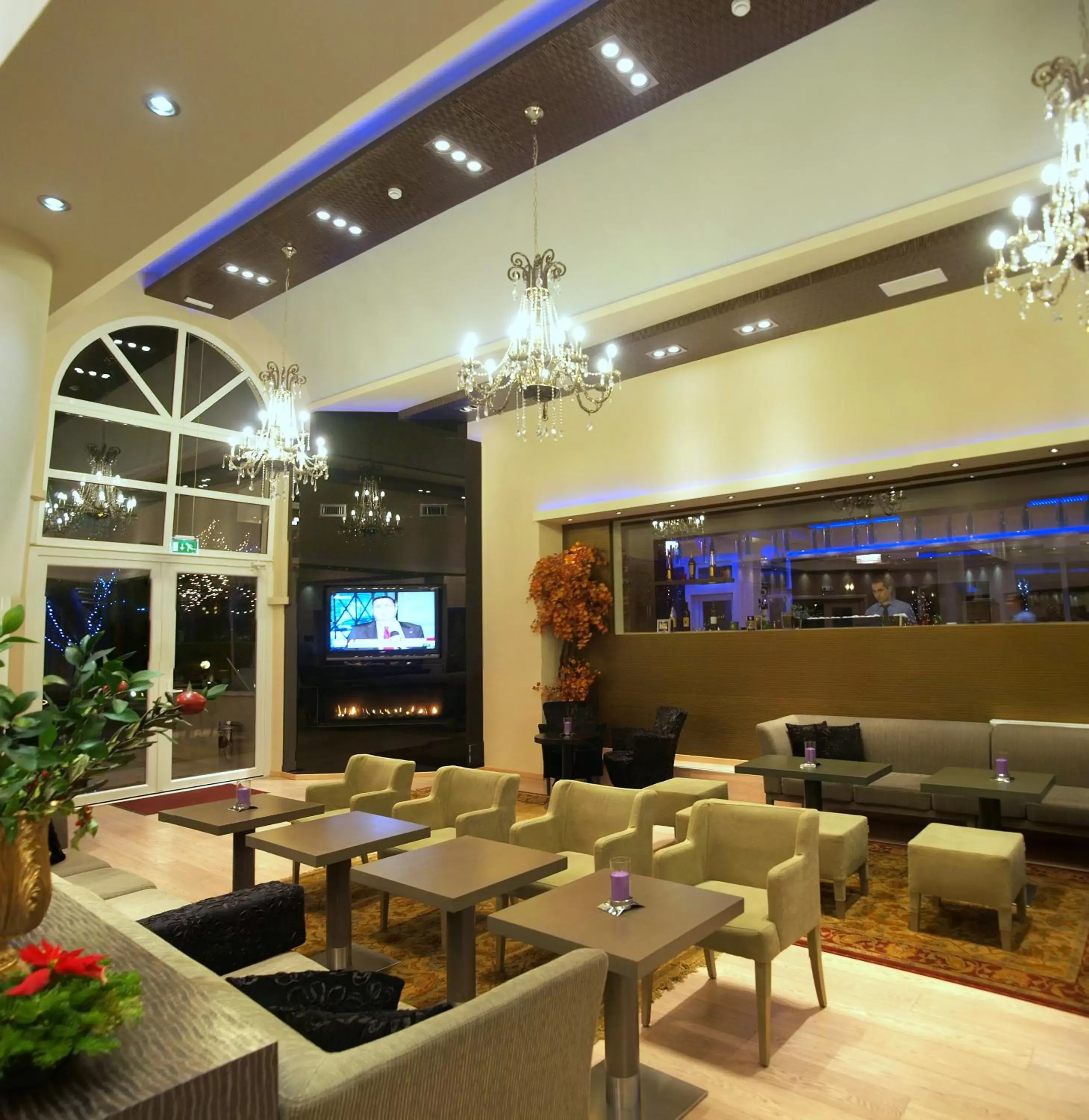Communal lounge/ TV room, Lounge/Bar in Hotel Pantelidis
