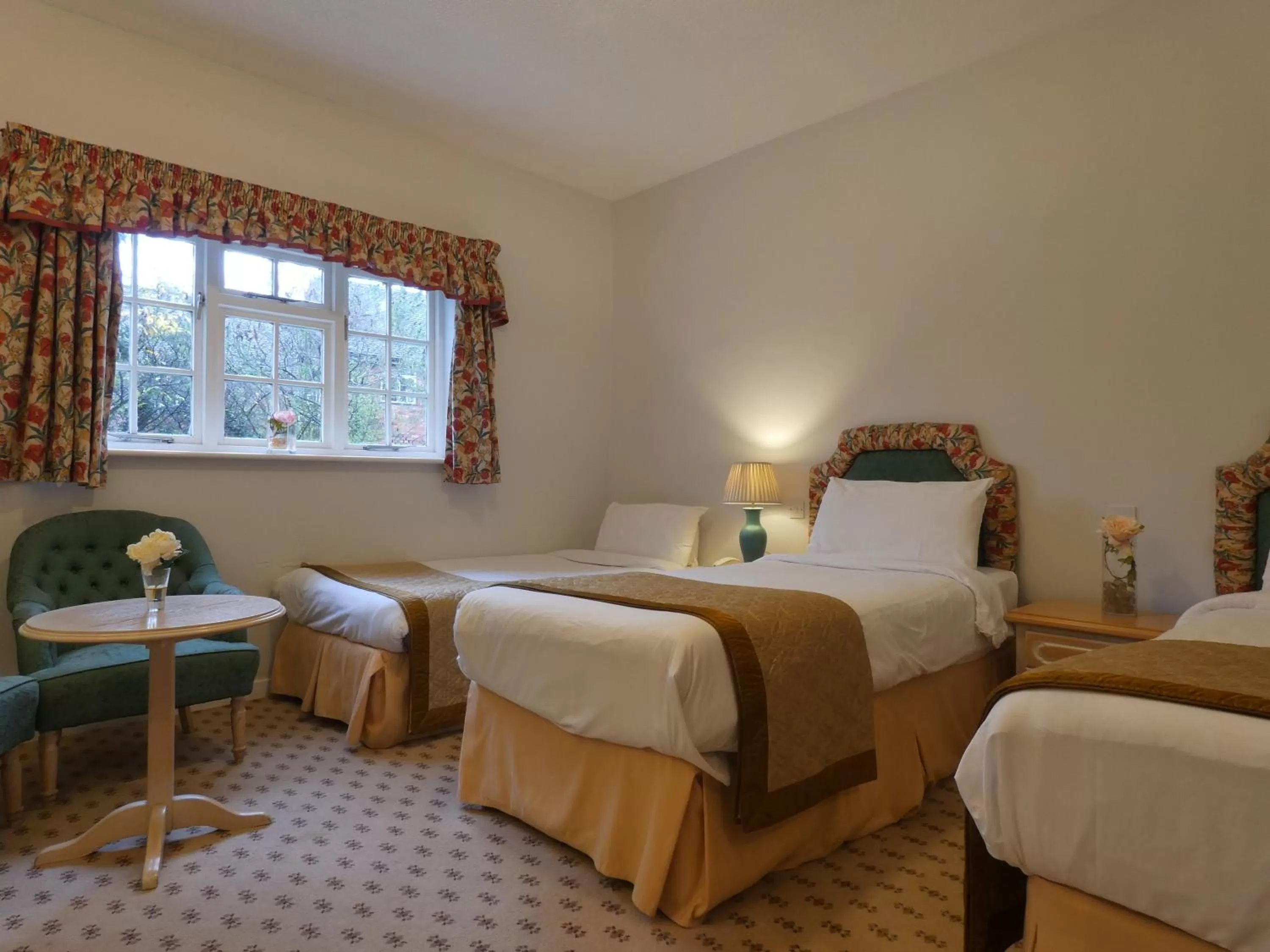 Photo of the whole room, Bed in Marston Farm Hotel