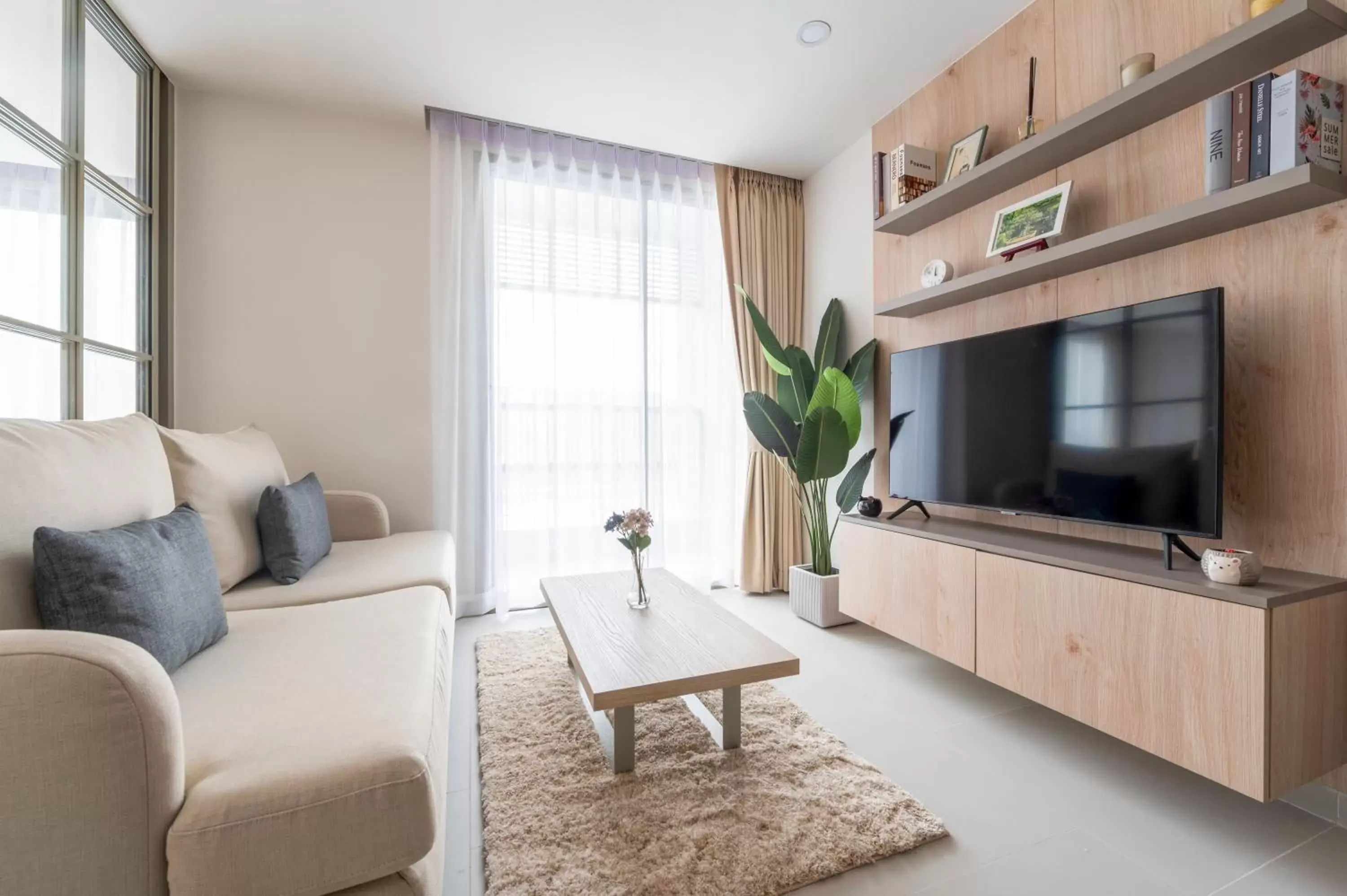 TV and multimedia in HOMA Si Racha TV and multimedia in HOMA Si Racha