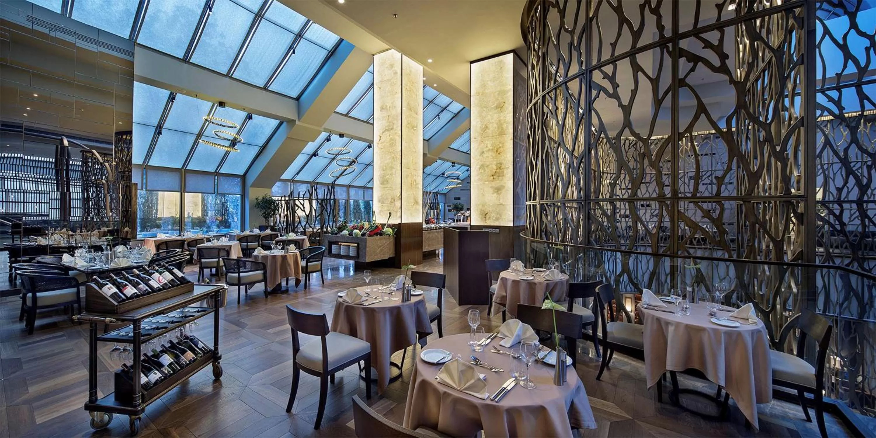 Restaurant/places to eat in Ankara HiltonSA