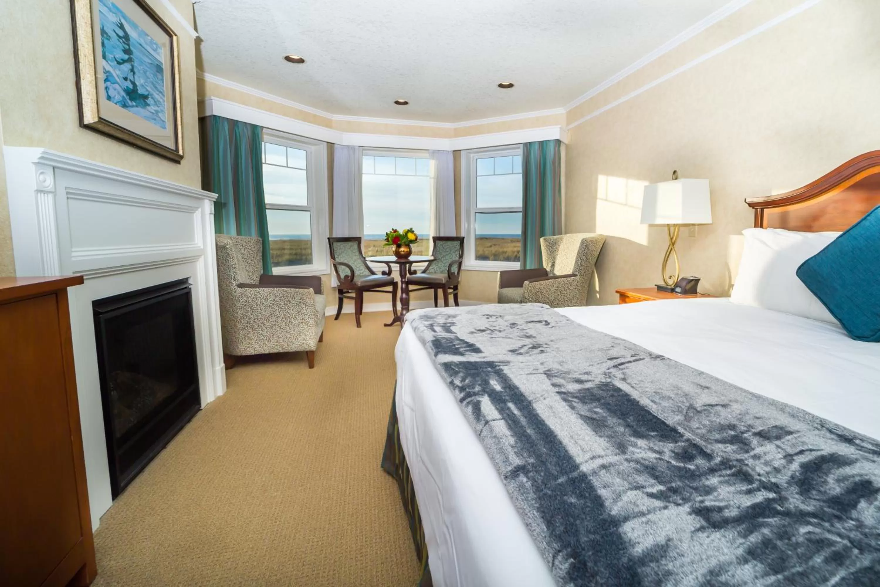 Bedroom, Bed in Inn of the Four Winds Seaside Oceanfront