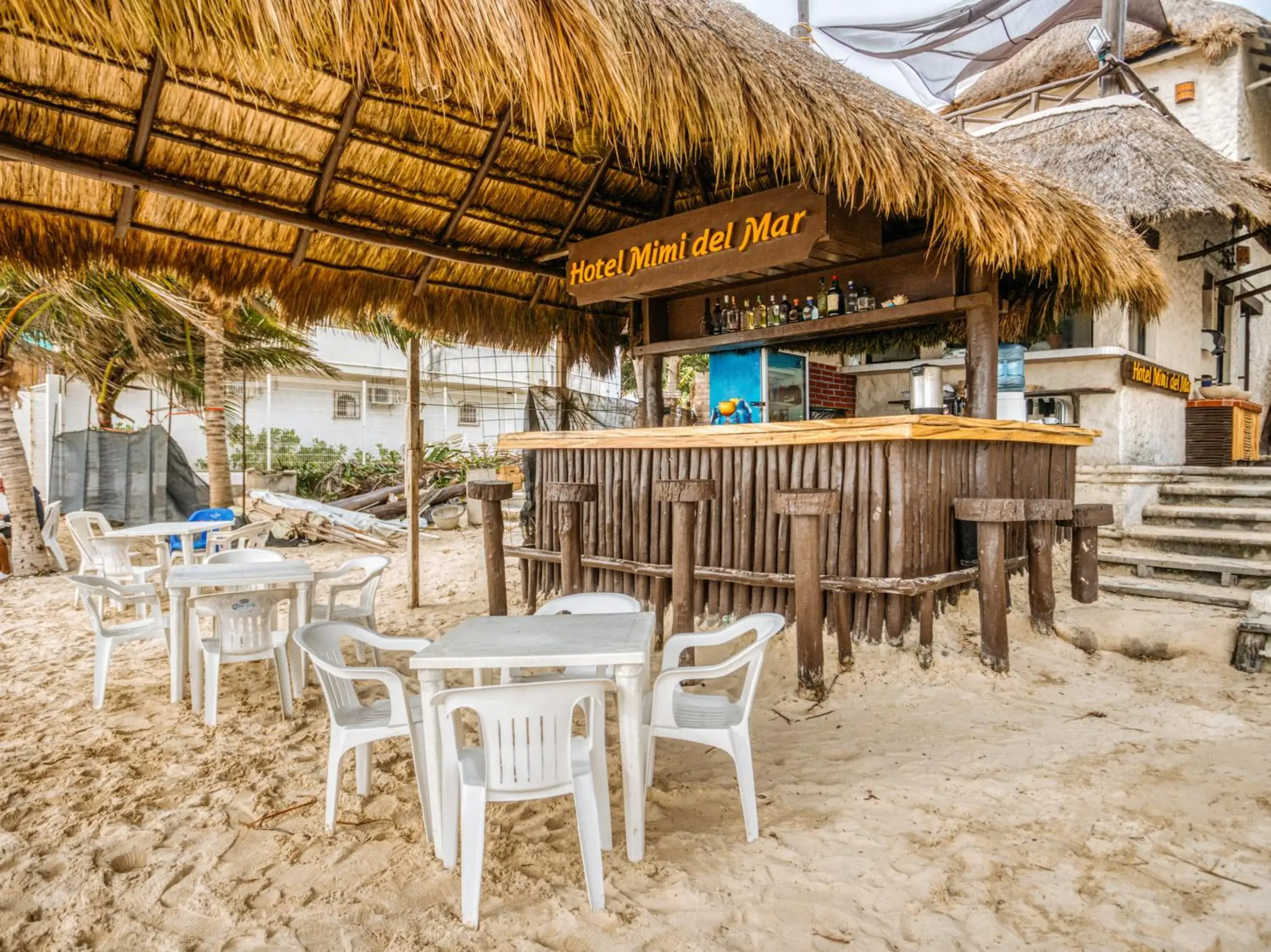 Restaurant/Places to Eat in Capital O Mimi Del Mar, Playa del Carmen