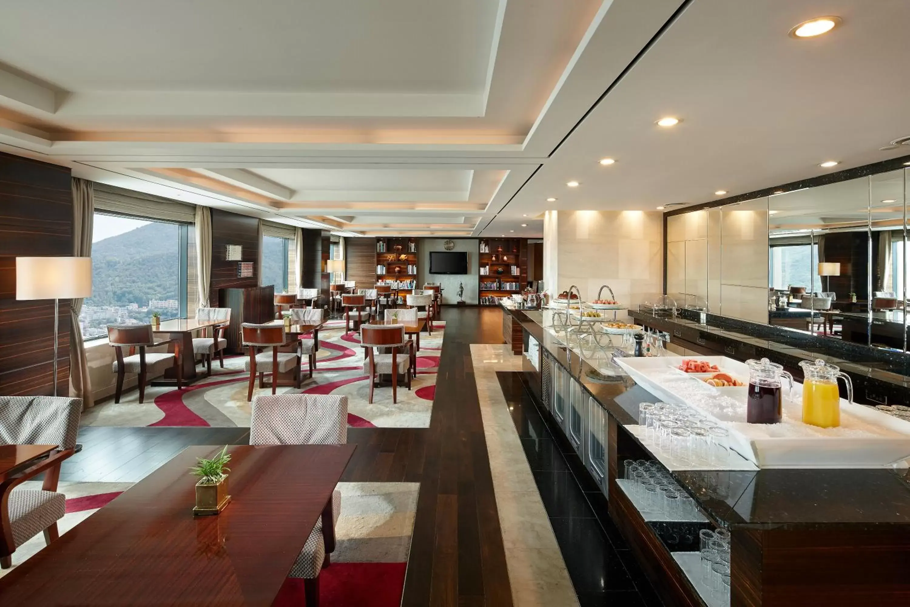 Lounge or bar, Restaurant/Places to Eat in Lotte Hotel Busan