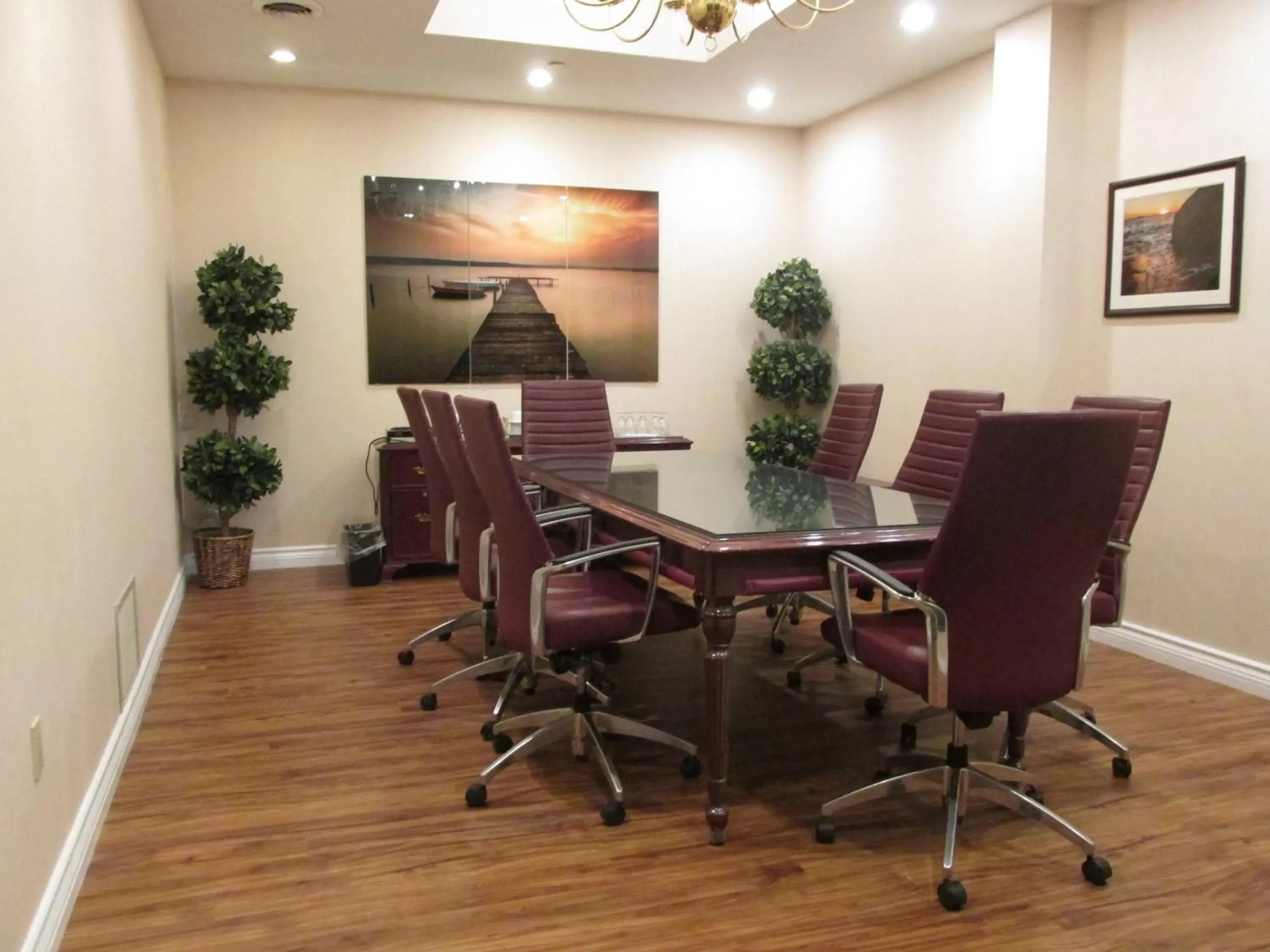 Business facilities in The Fredericton Inn