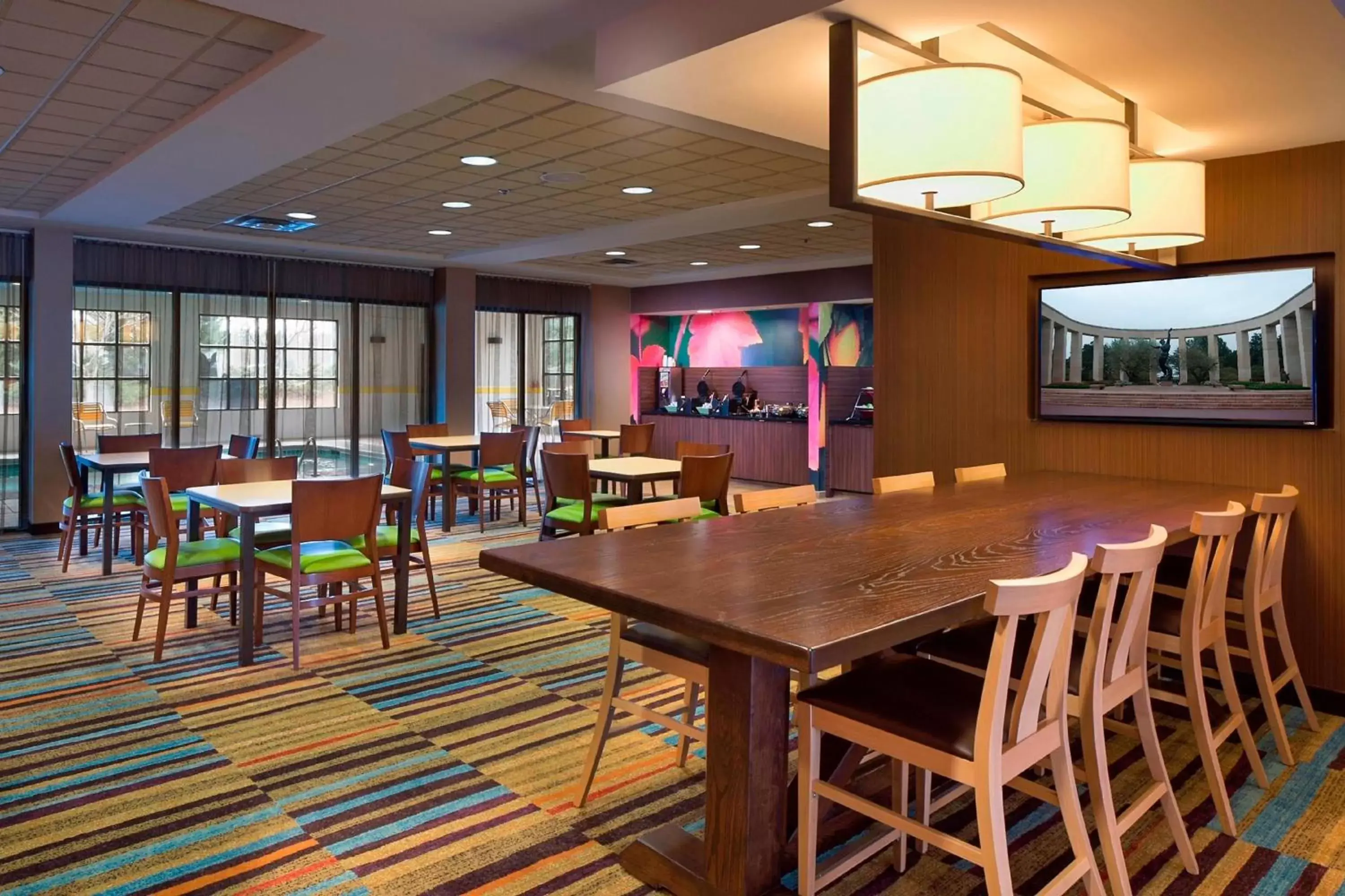 Breakfast, Restaurant/Places to Eat in Fairfield Inn & Suites by Marriott Atlanta Buford/Mall of Georgia