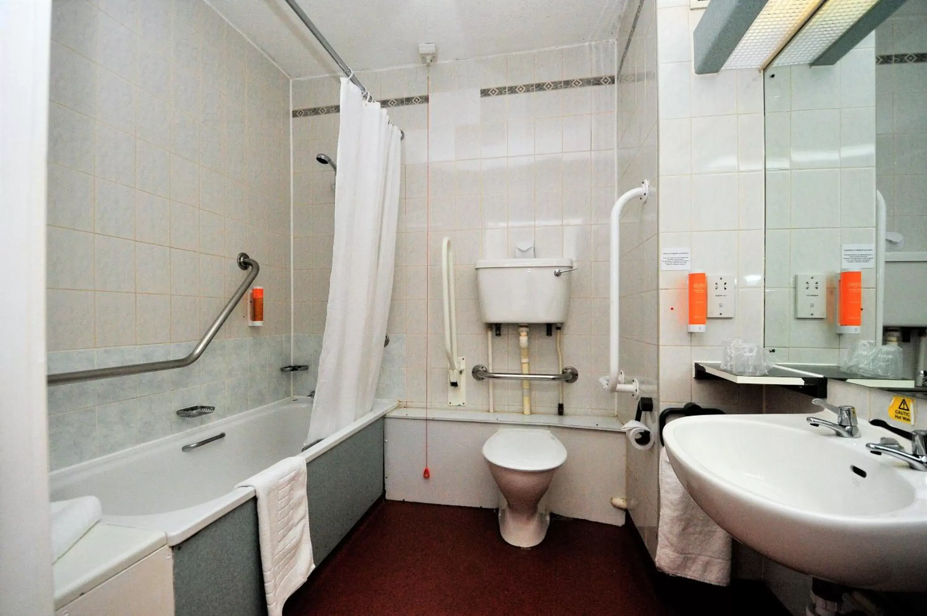 Toilet, Bathroom in Days Inn Hamilton