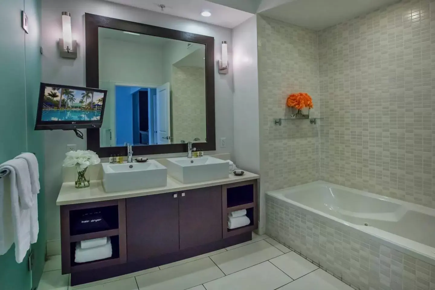 Hot Tub, Bathroom in Provident Doral At The Blue