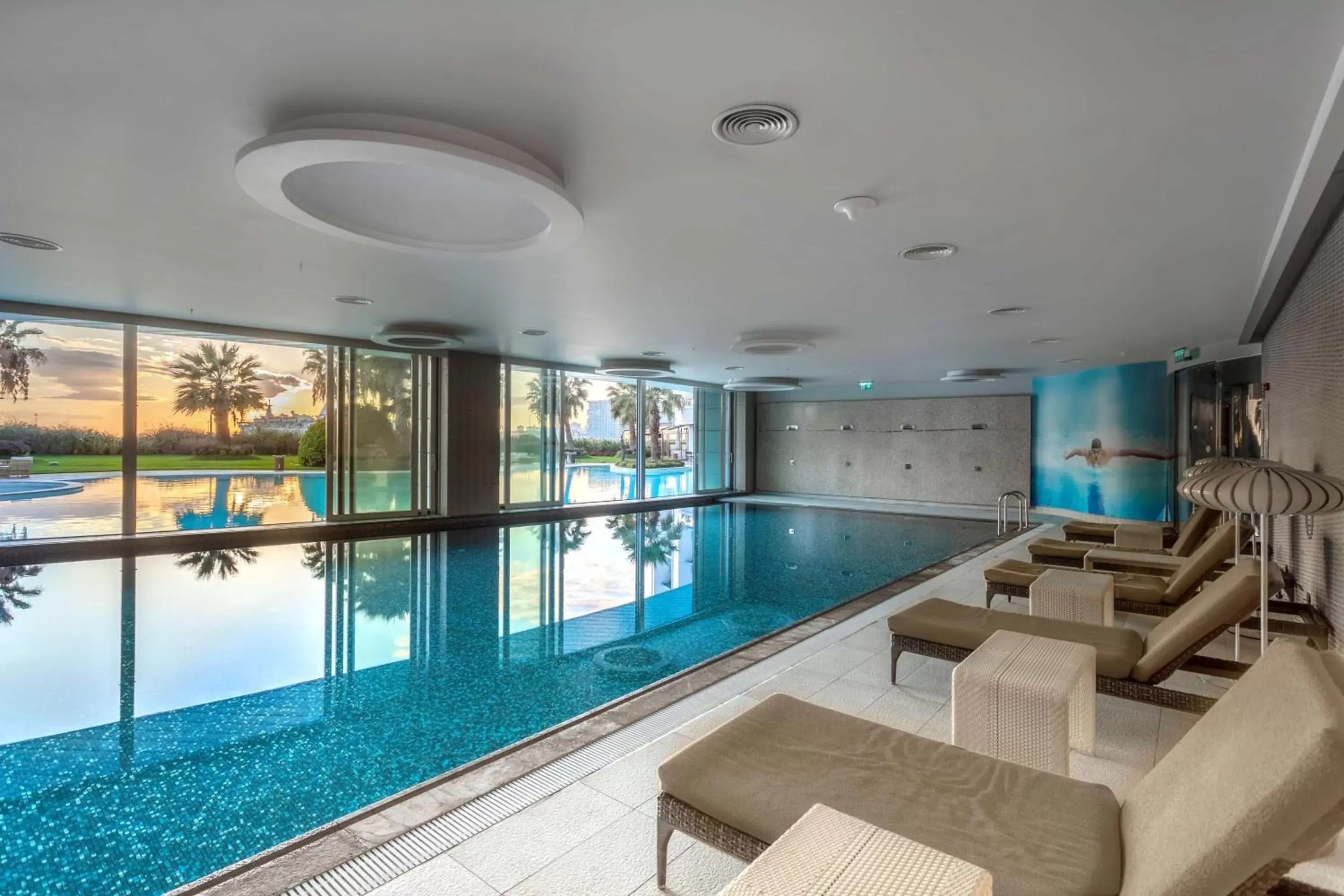Spa and wellness centre/facilities, Swimming Pool in Radisson Blu Hotel Istanbul Ottomare