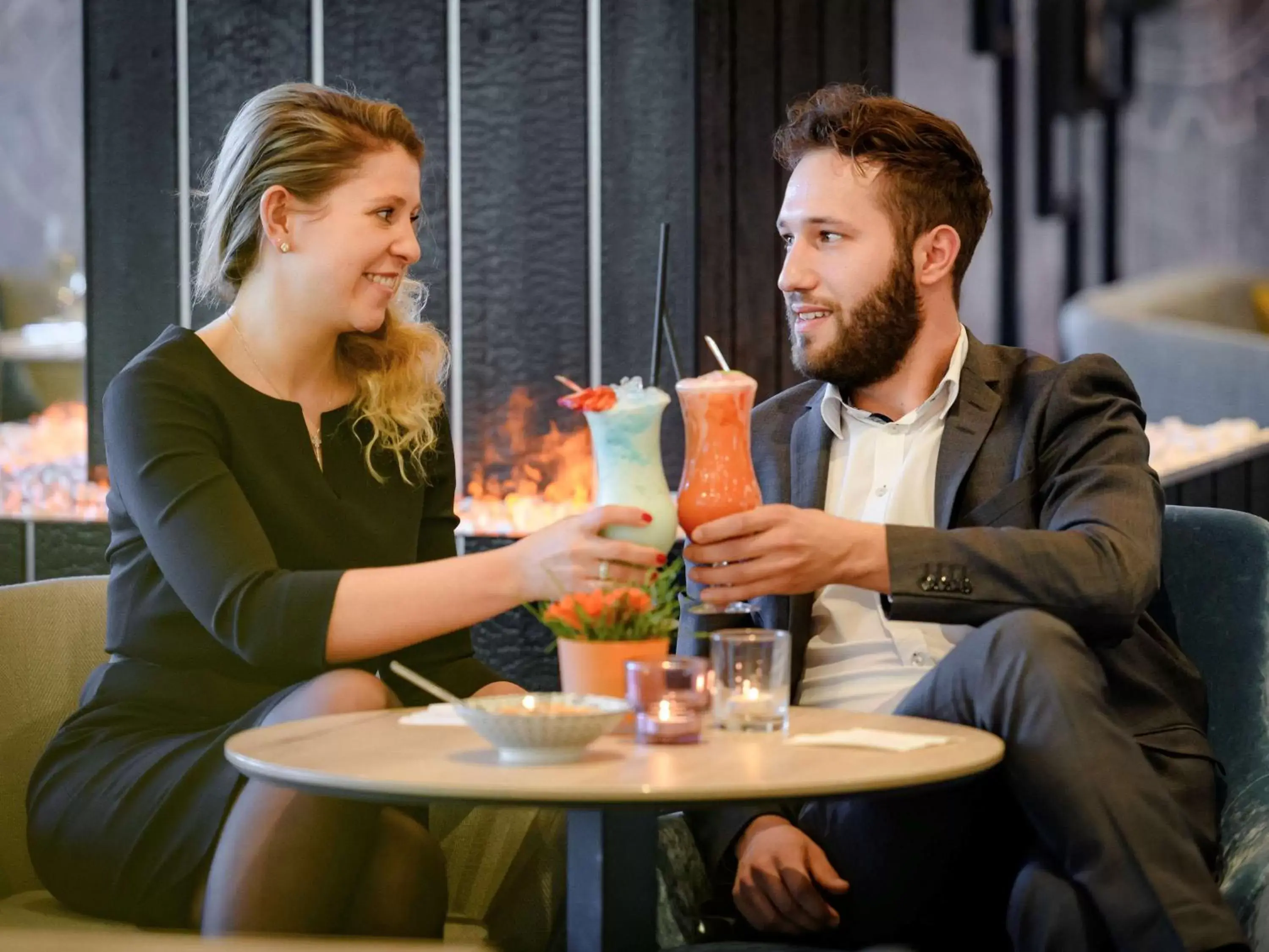 Lounge or bar in Mercure Hotel Bochum City