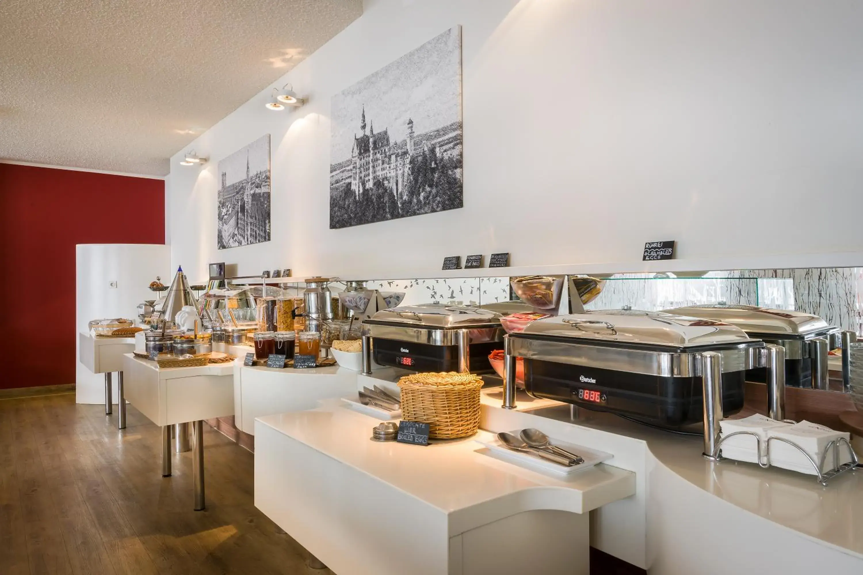 Breakfast, Restaurant/Places to Eat in Sure Hotel by Best Western Muenchen Hauptbahnhof