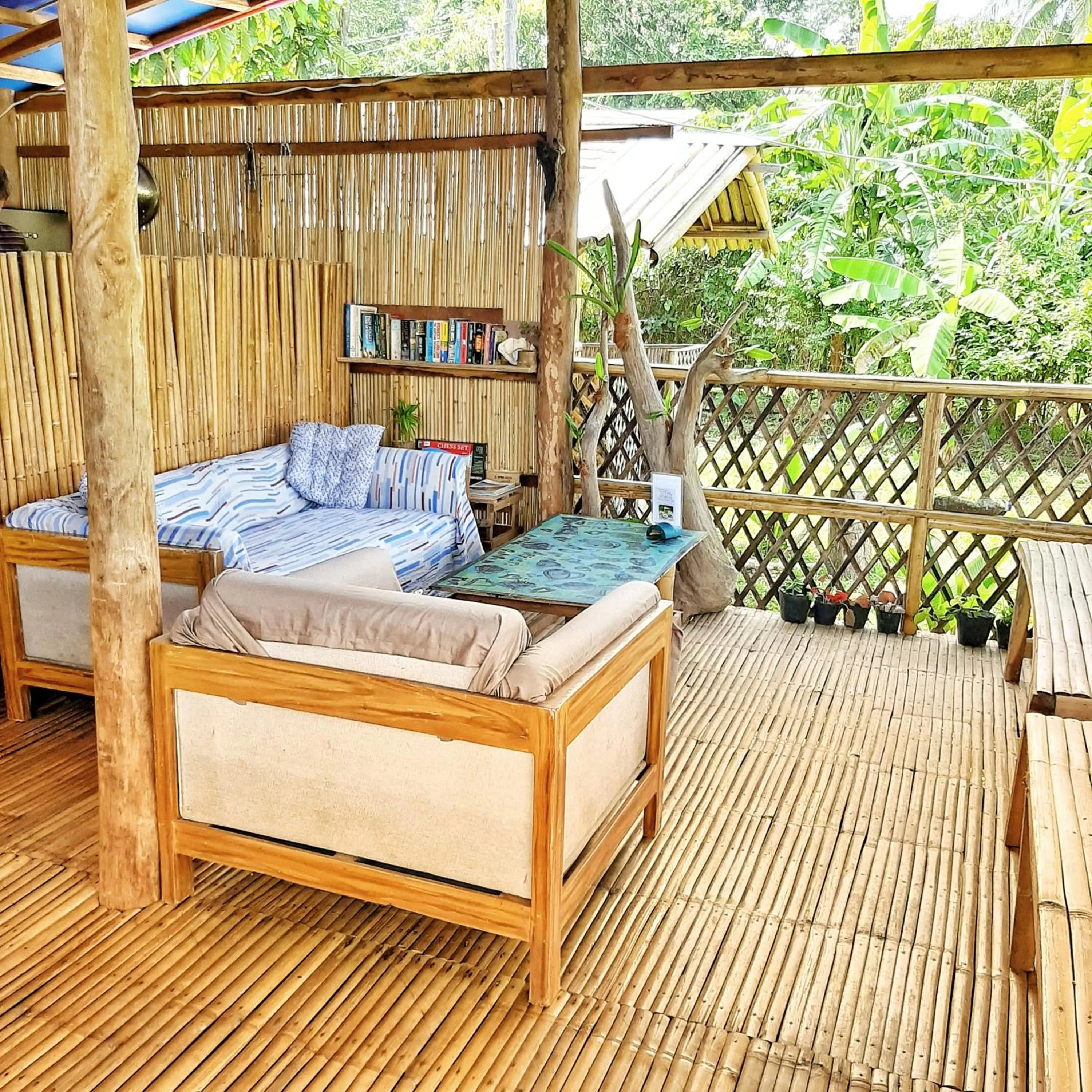 Lounge or bar, Bed in Banana Grove El Nido
