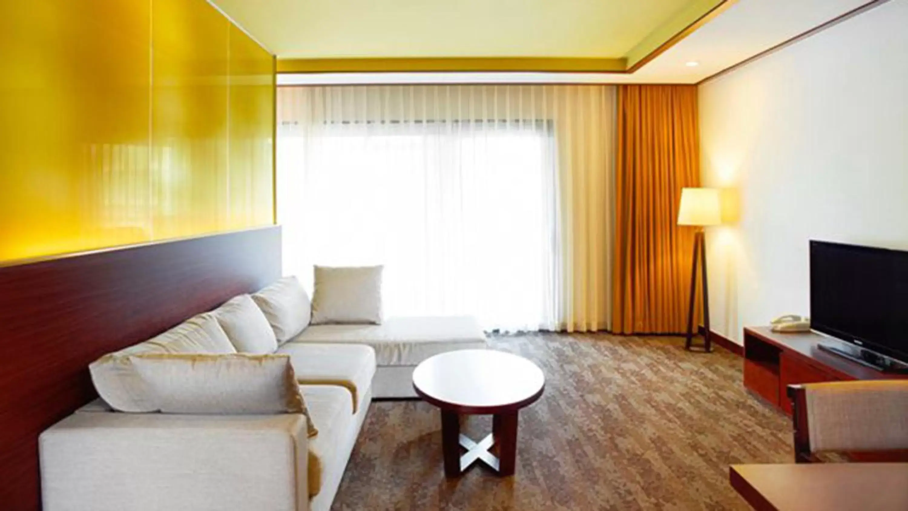 Bedroom, Seating Area in Holiday Inn Resort Alpensia Pyeongchang, an IHG Hotel