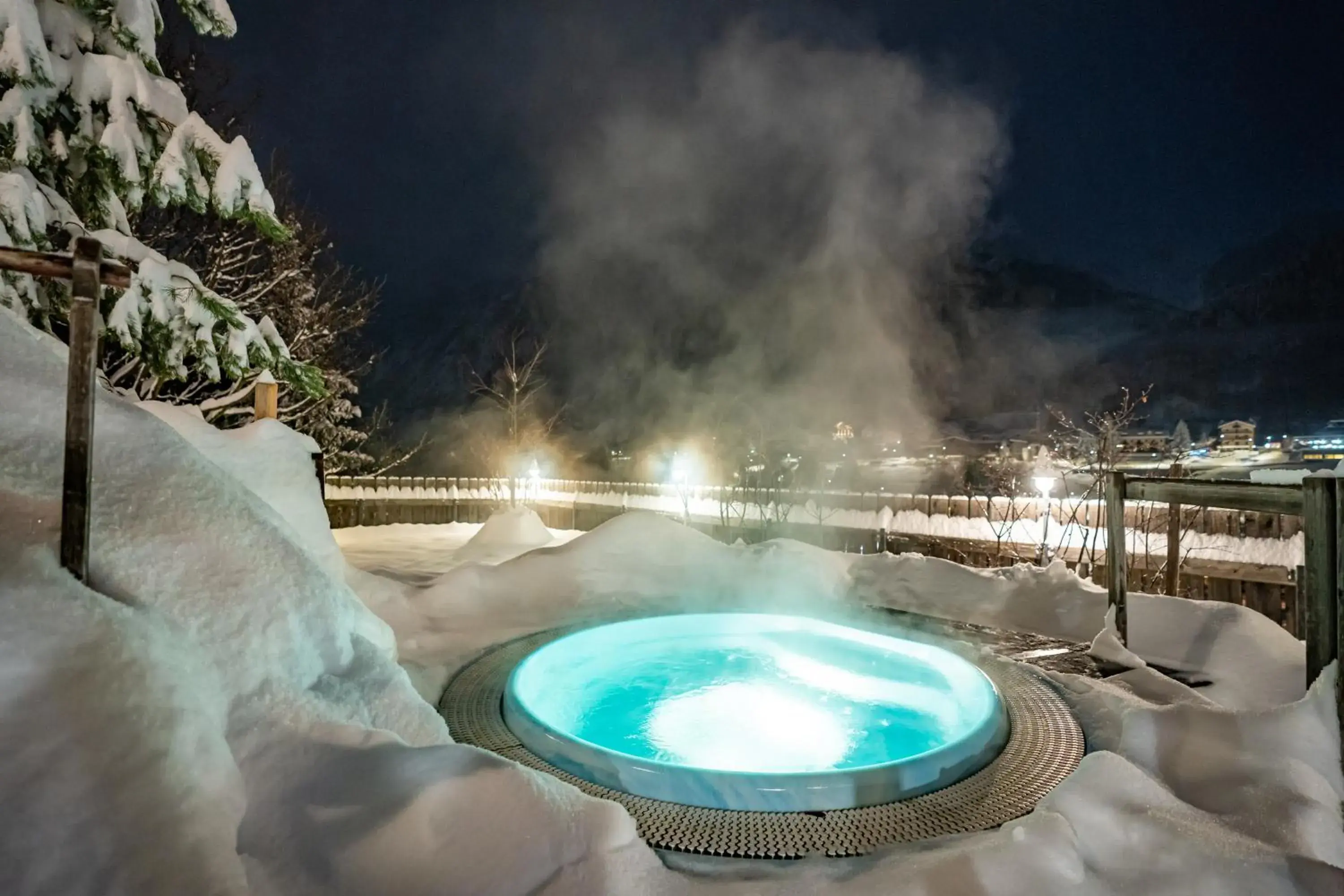 Spa and wellness centre/facilities, Swimming Pool in Hotel Chalet Svizzero