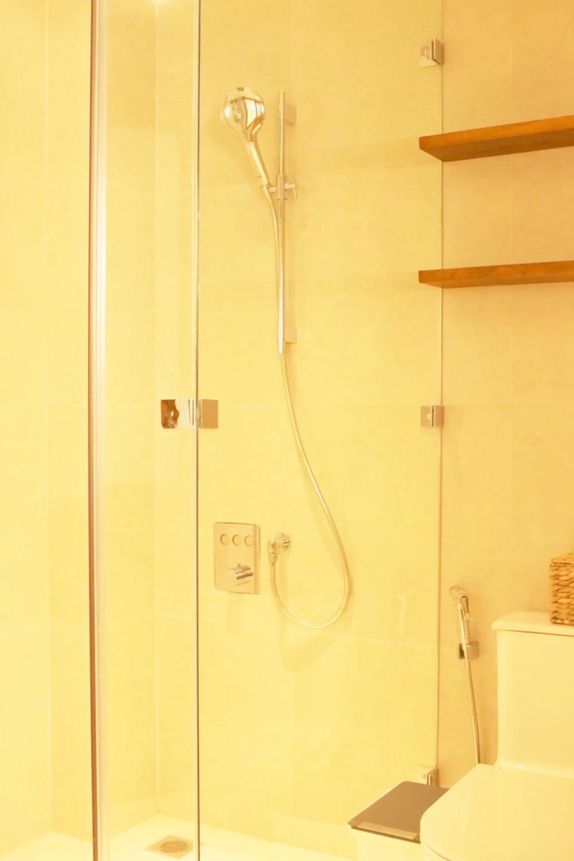 Shower, Bathroom in Duc Vuong Saigon Hotel - Bui Vien