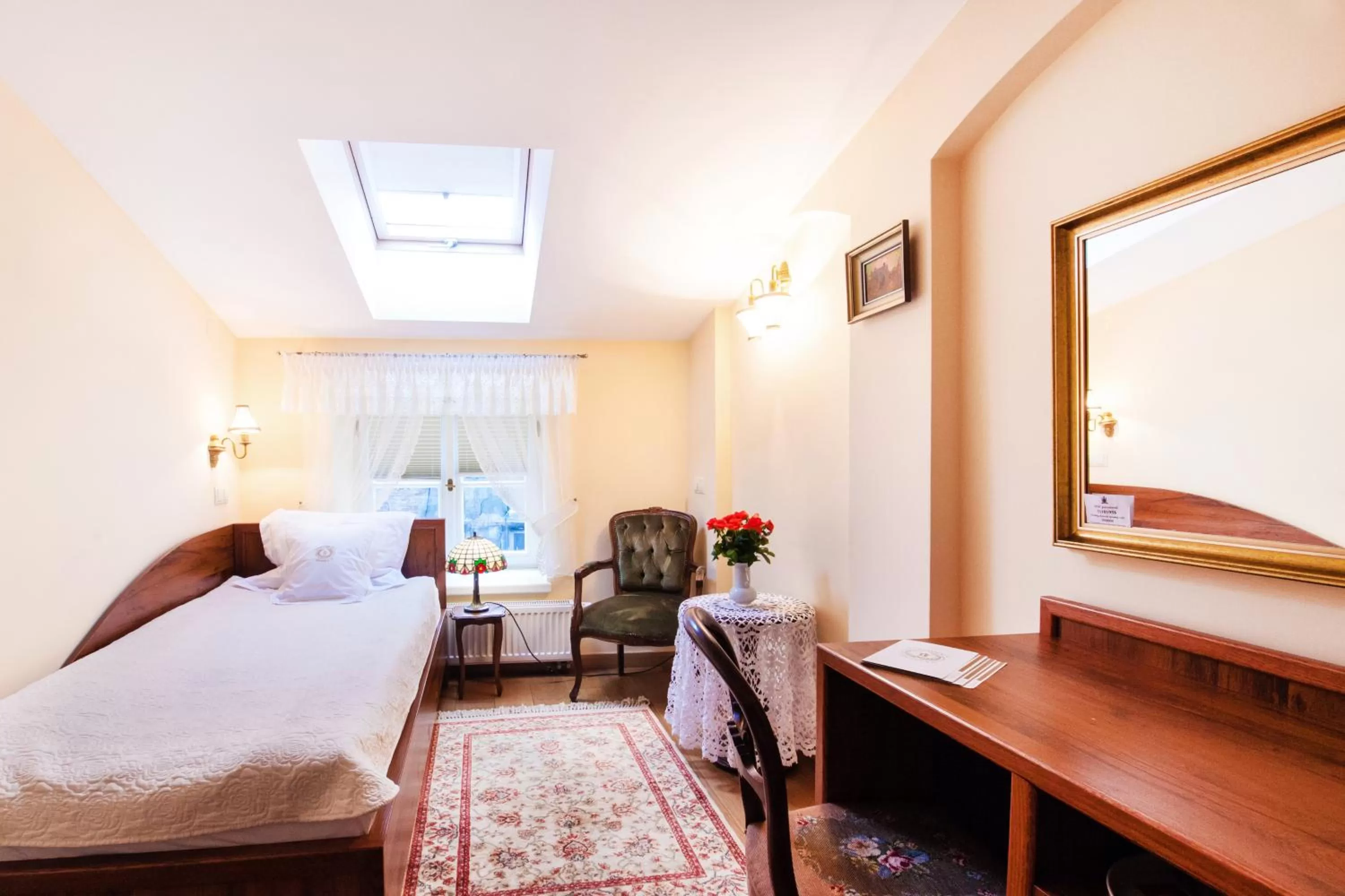 Photo of the whole room, Bed in Aparthotel Grodzka 21