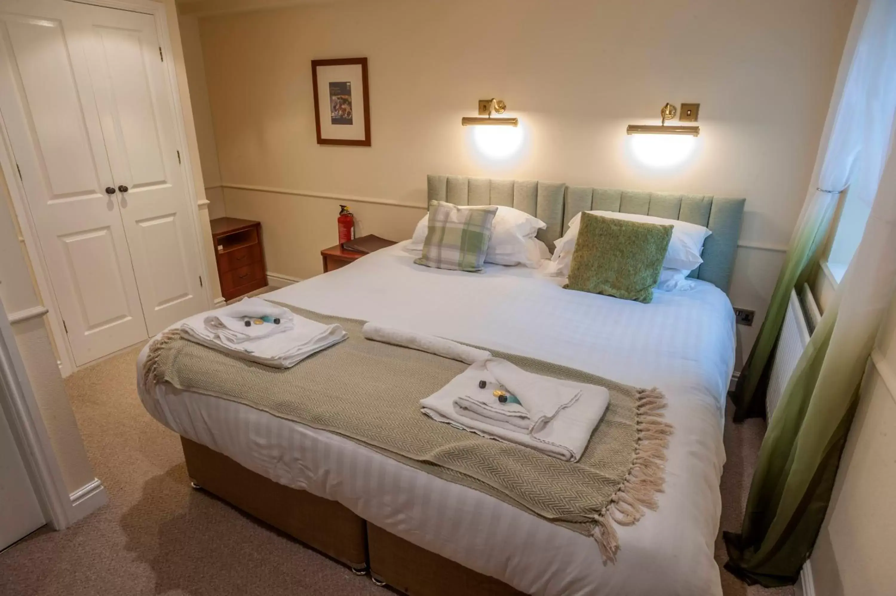 Bed in Shakespeare Inn Bed in Shakespeare Inn