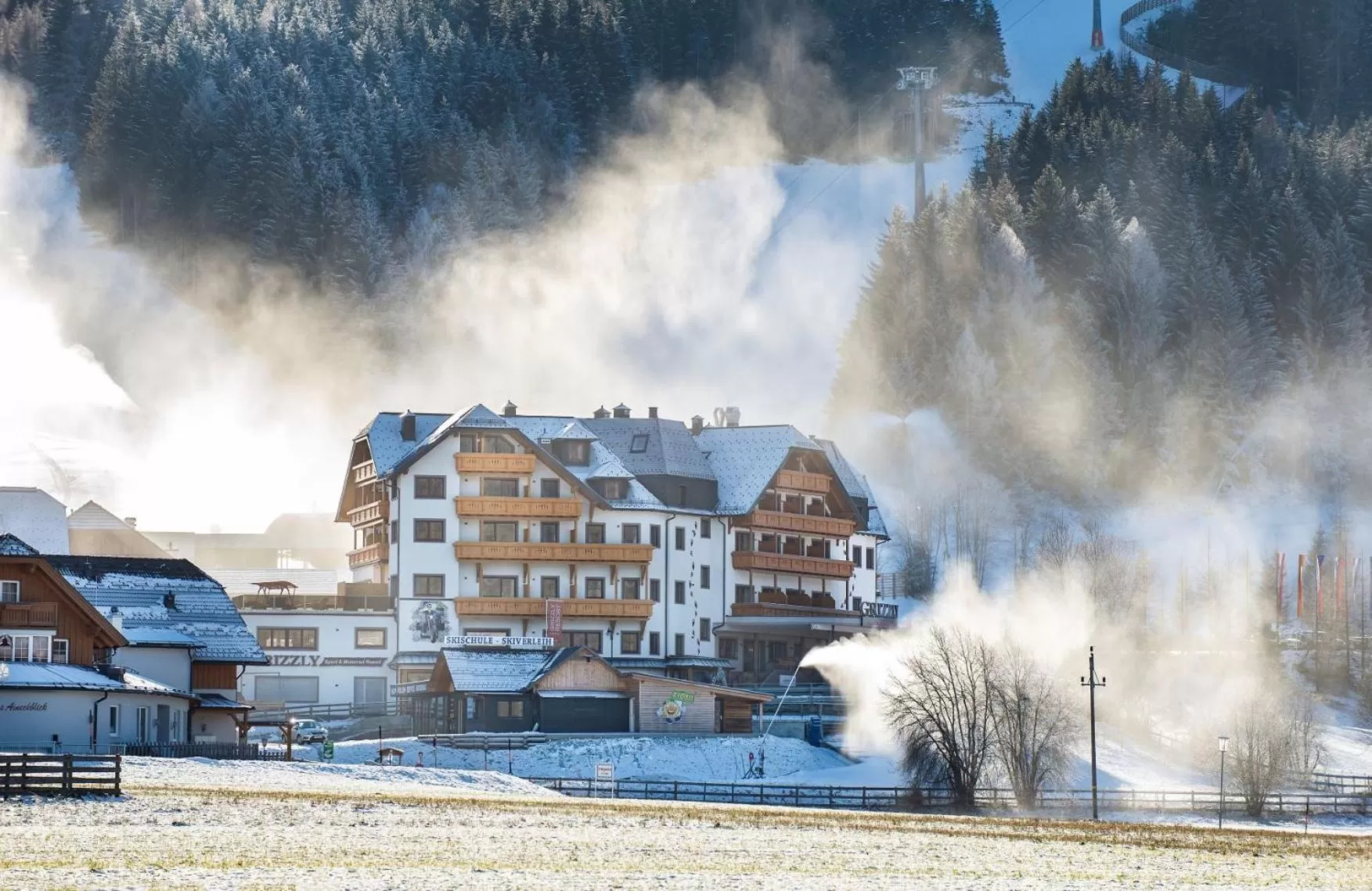 Property building in Grizzly Sport & Motorrad Resort