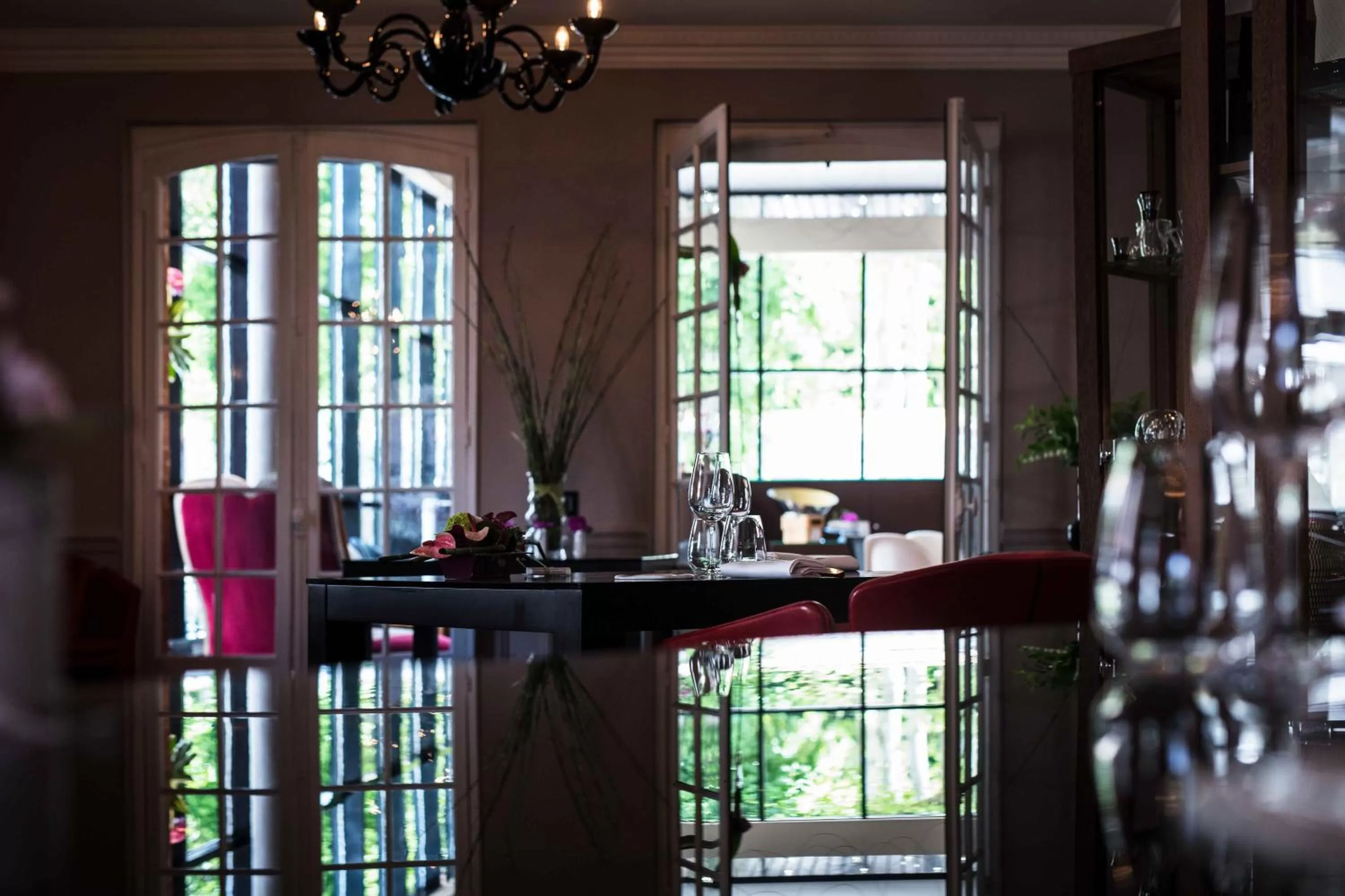 Restaurant/Places to Eat in Maison Decoret