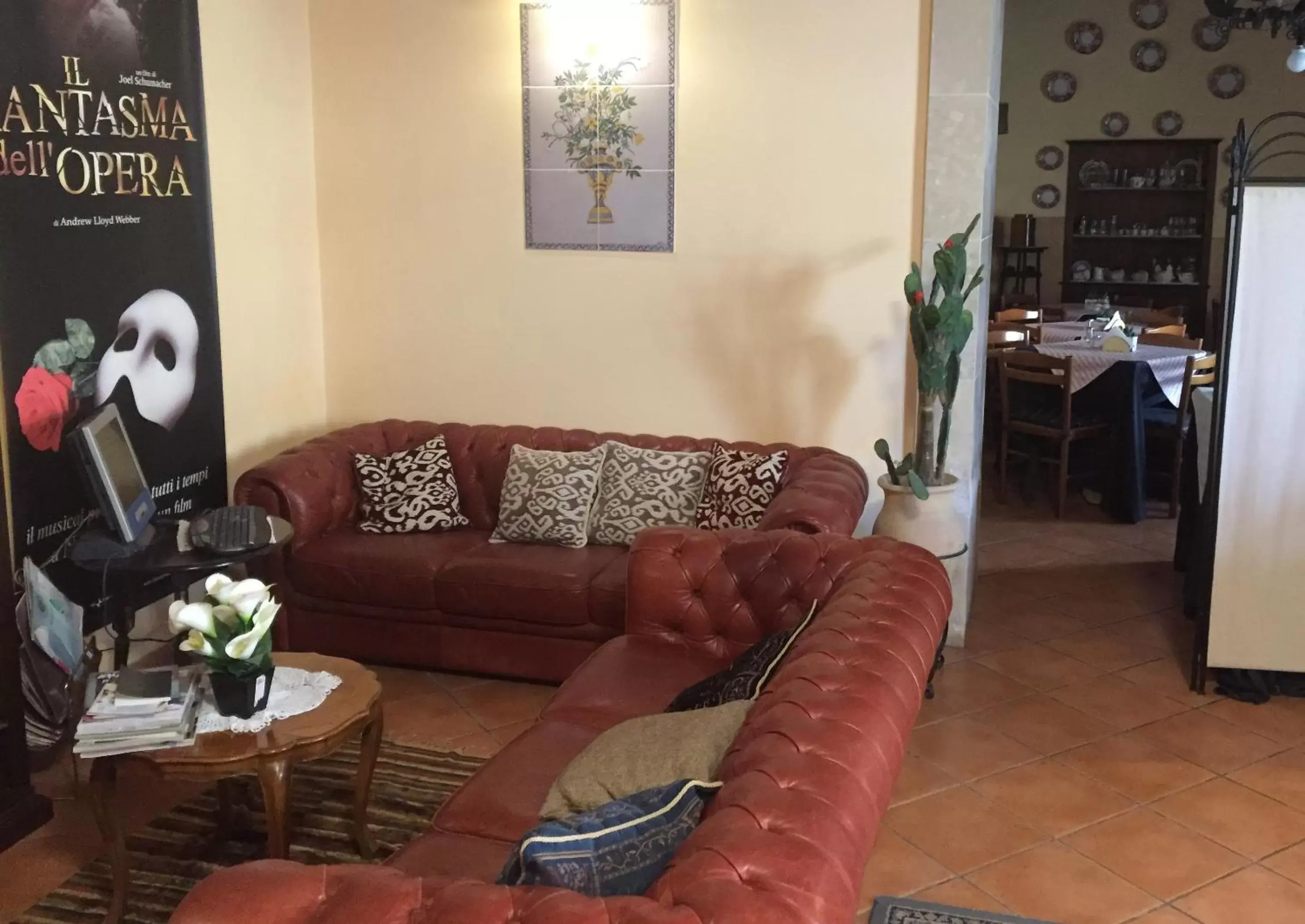 Library, Seating Area in Hotel Archimede Ortigia