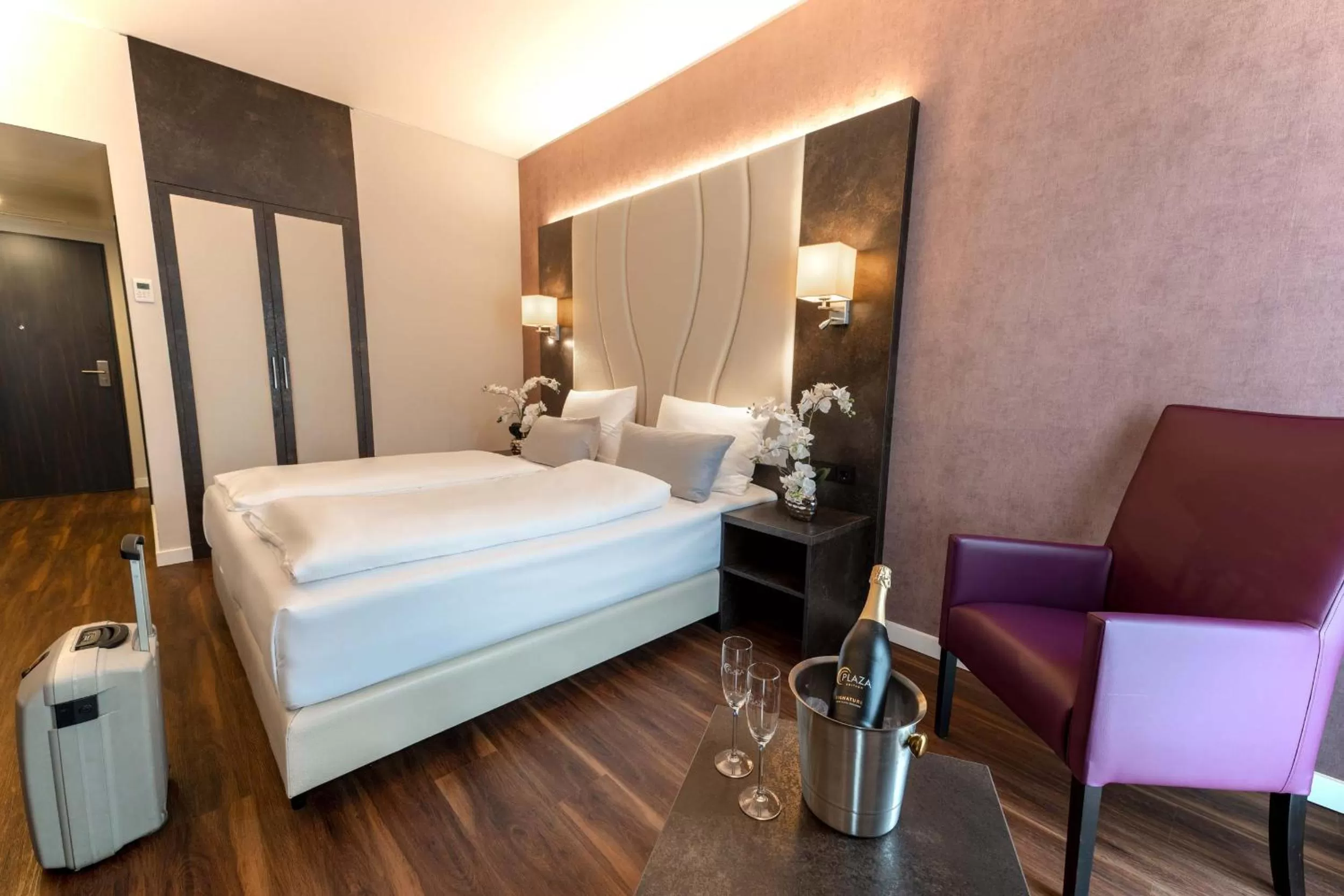 Bed in Best Western Plus Plaza Berlin Kurfürstendamm