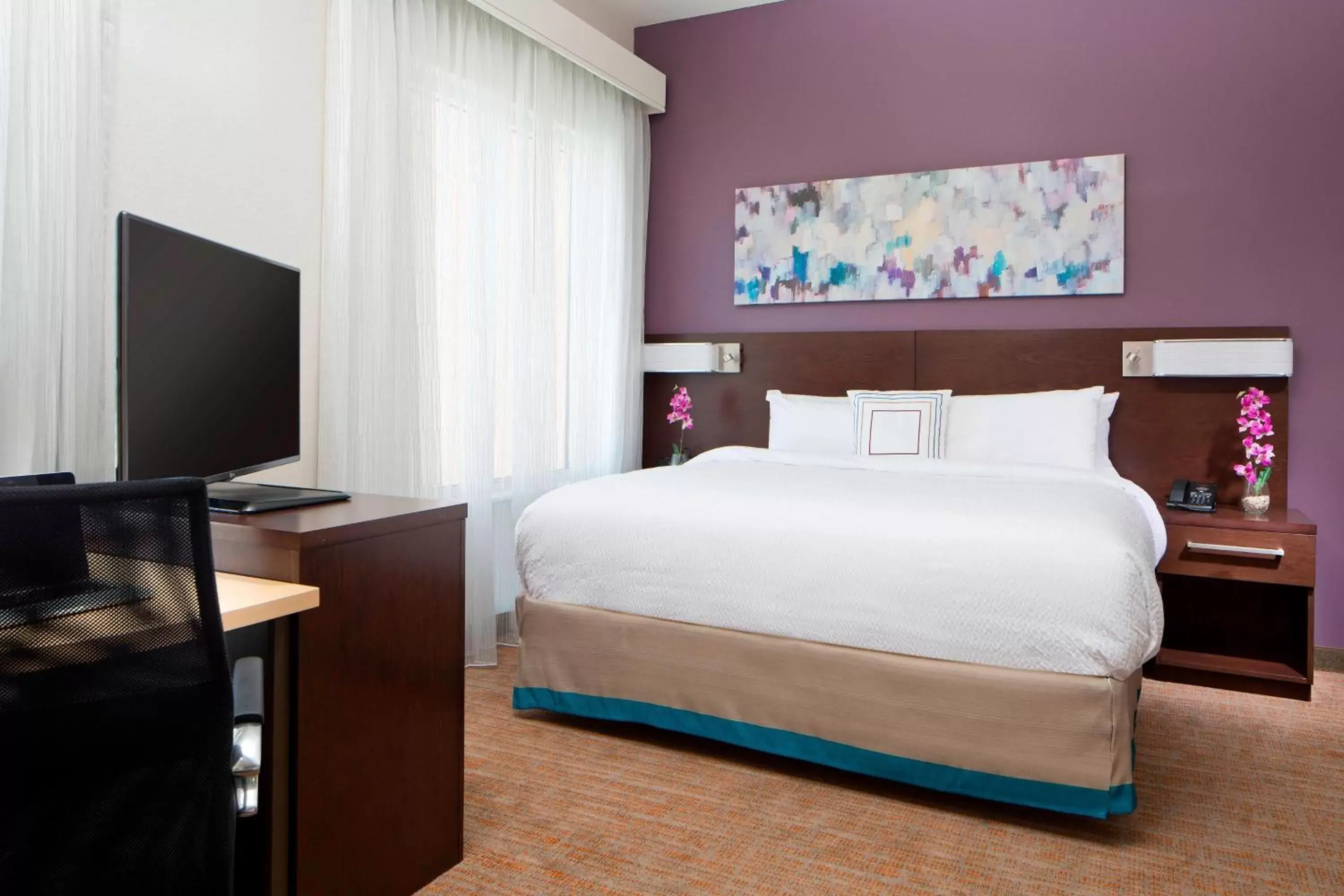 Photo of the whole room, Bed in Residence Inn by Marriott West Palm Beach Downtown