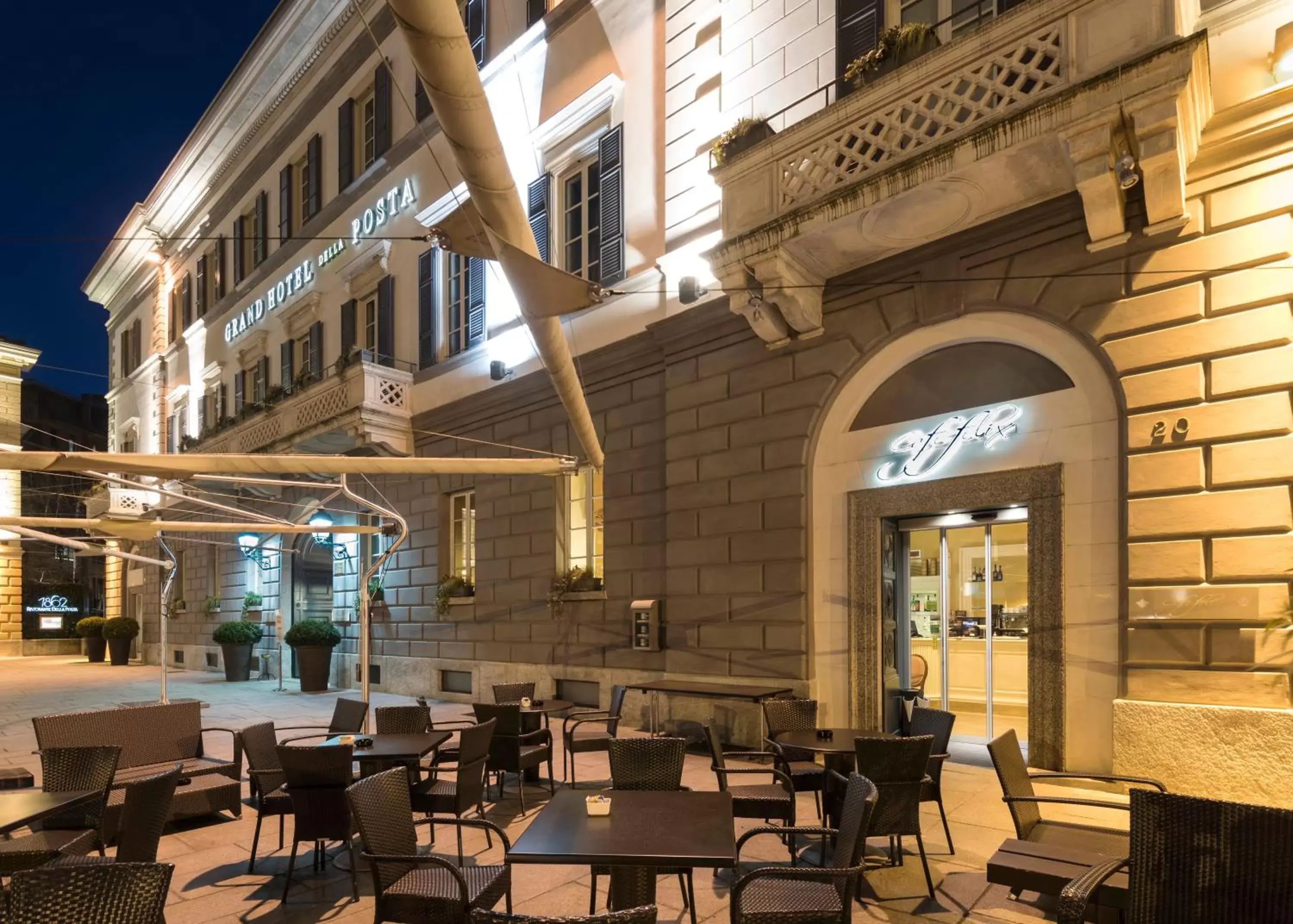 Night, Restaurant/Places to Eat in Grand Hotel Della Posta