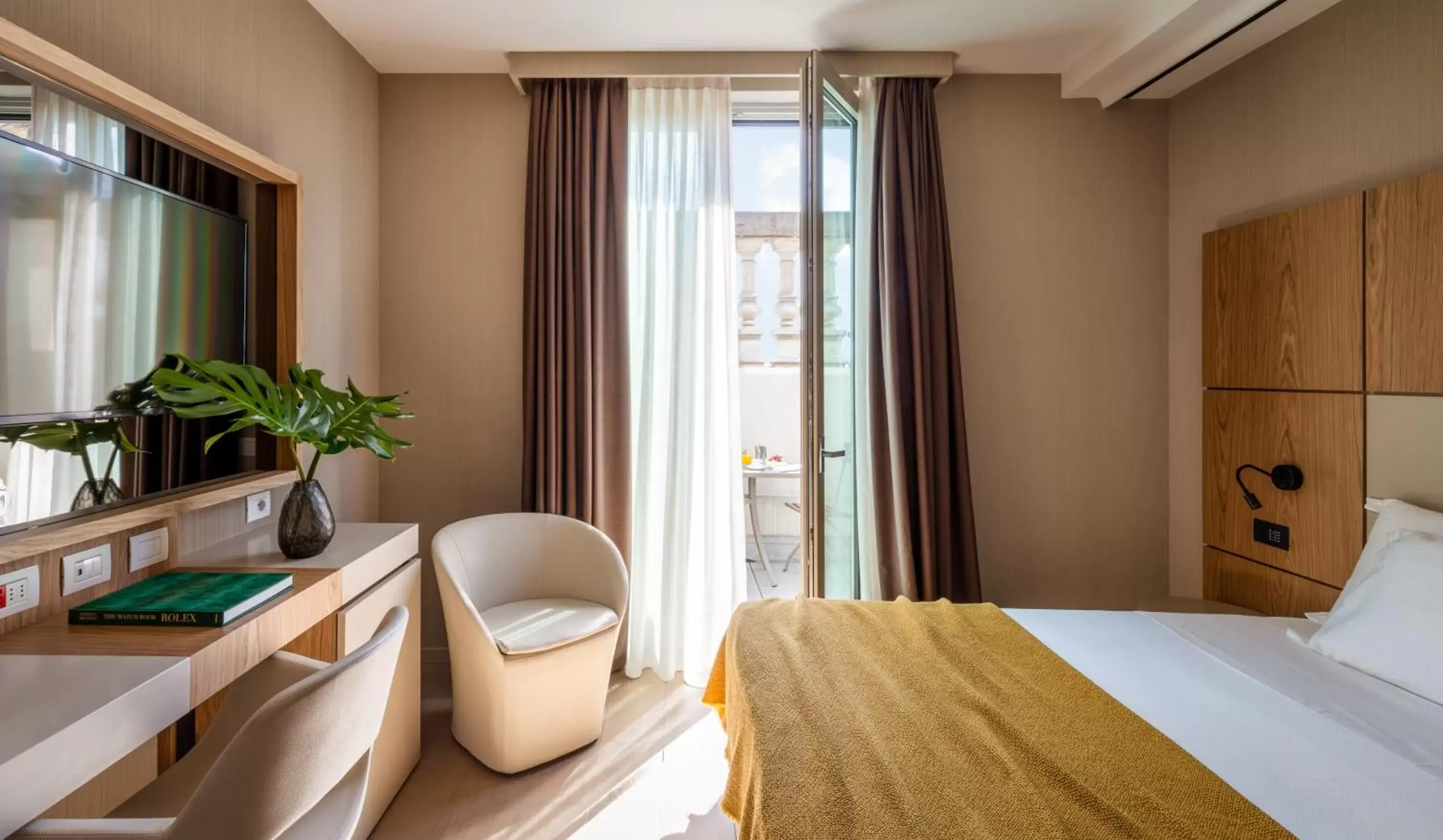 Deluxe Premium Room in Worldhotel Cristoforo Colombo