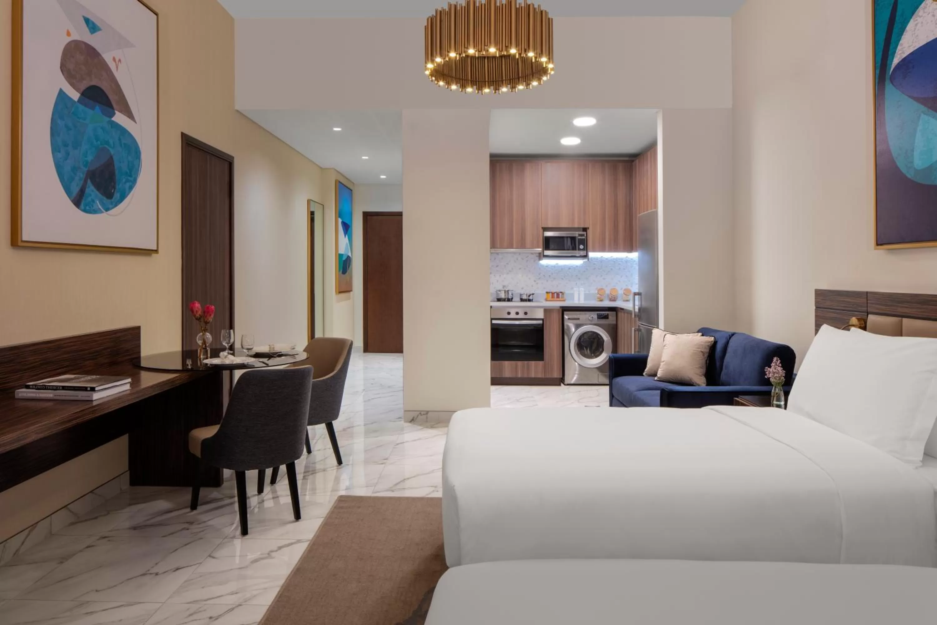 Bed in Avani Plus Palm View Dubai Hotel & Suites