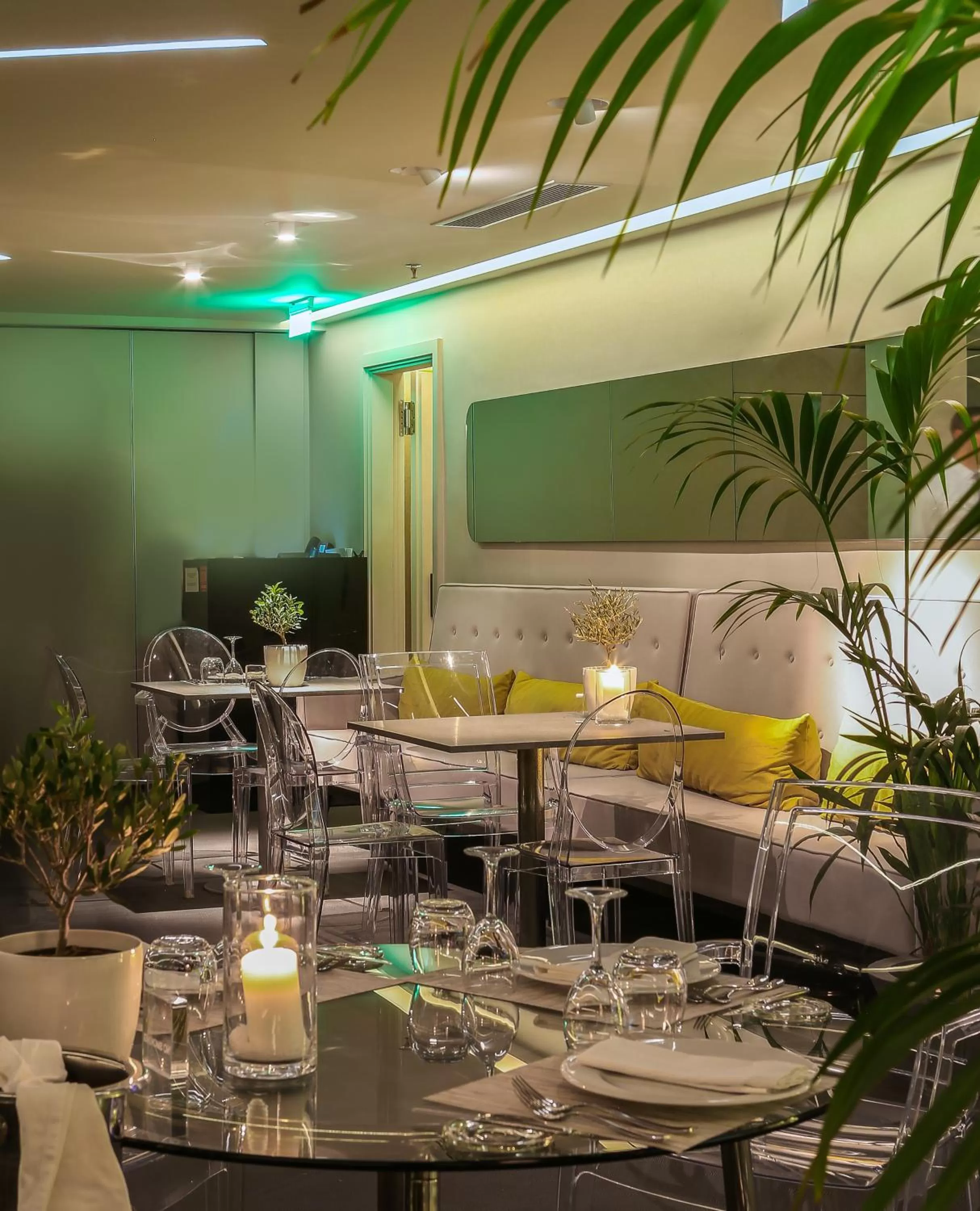 Restaurant/places to eat in St George Lycabettus Lifestyle Hotel