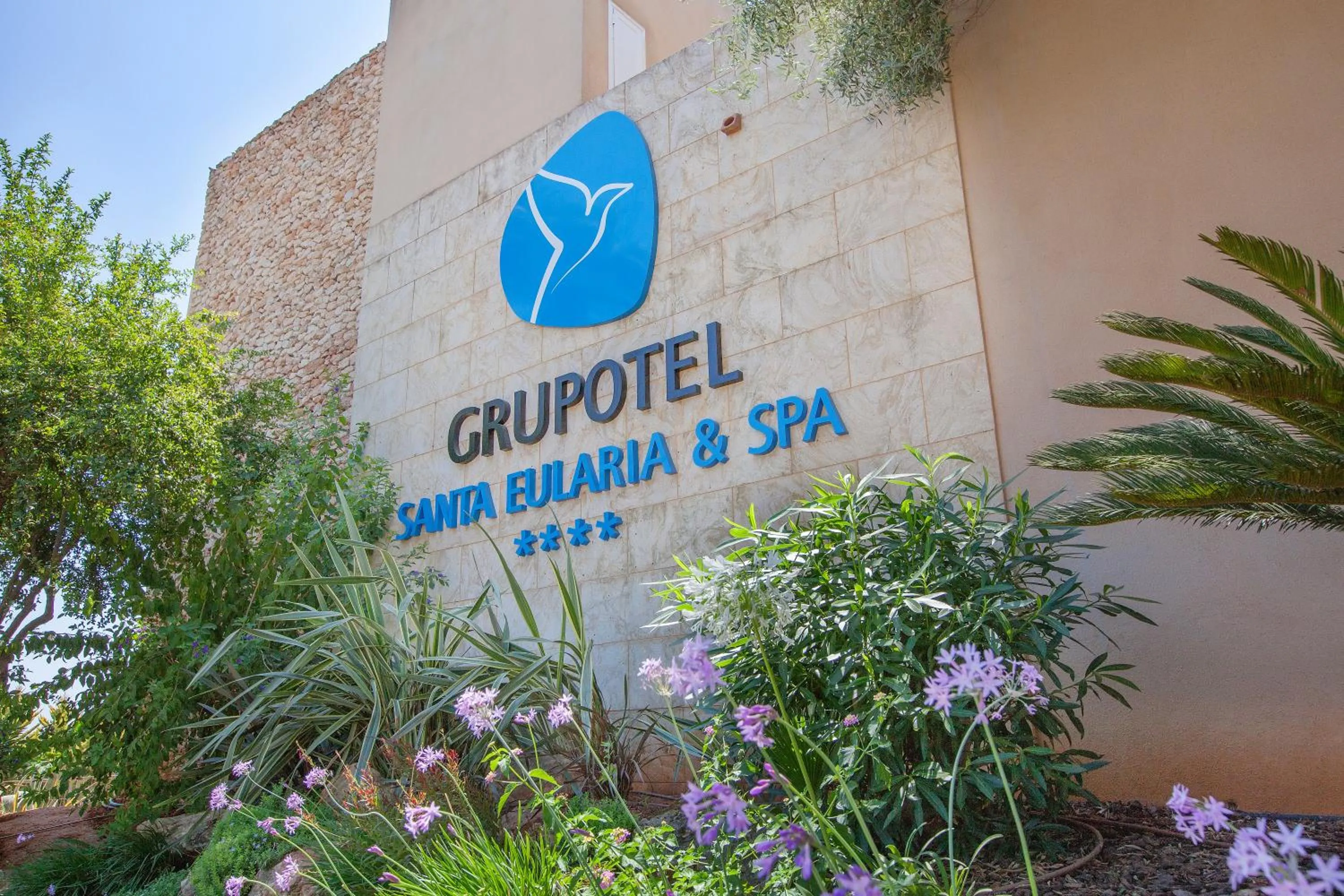 Facade/entrance in Grupotel Santa Eulària & Spa - Adults Only