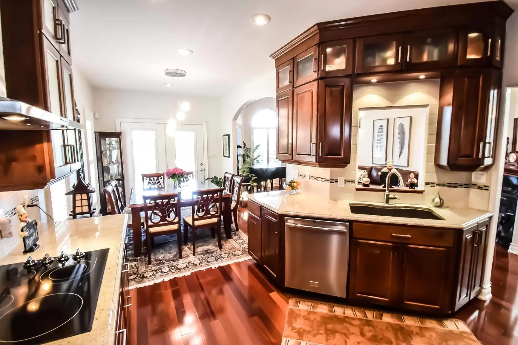 Kitchen/Kitchenette in Graystone Bed & Breakfast