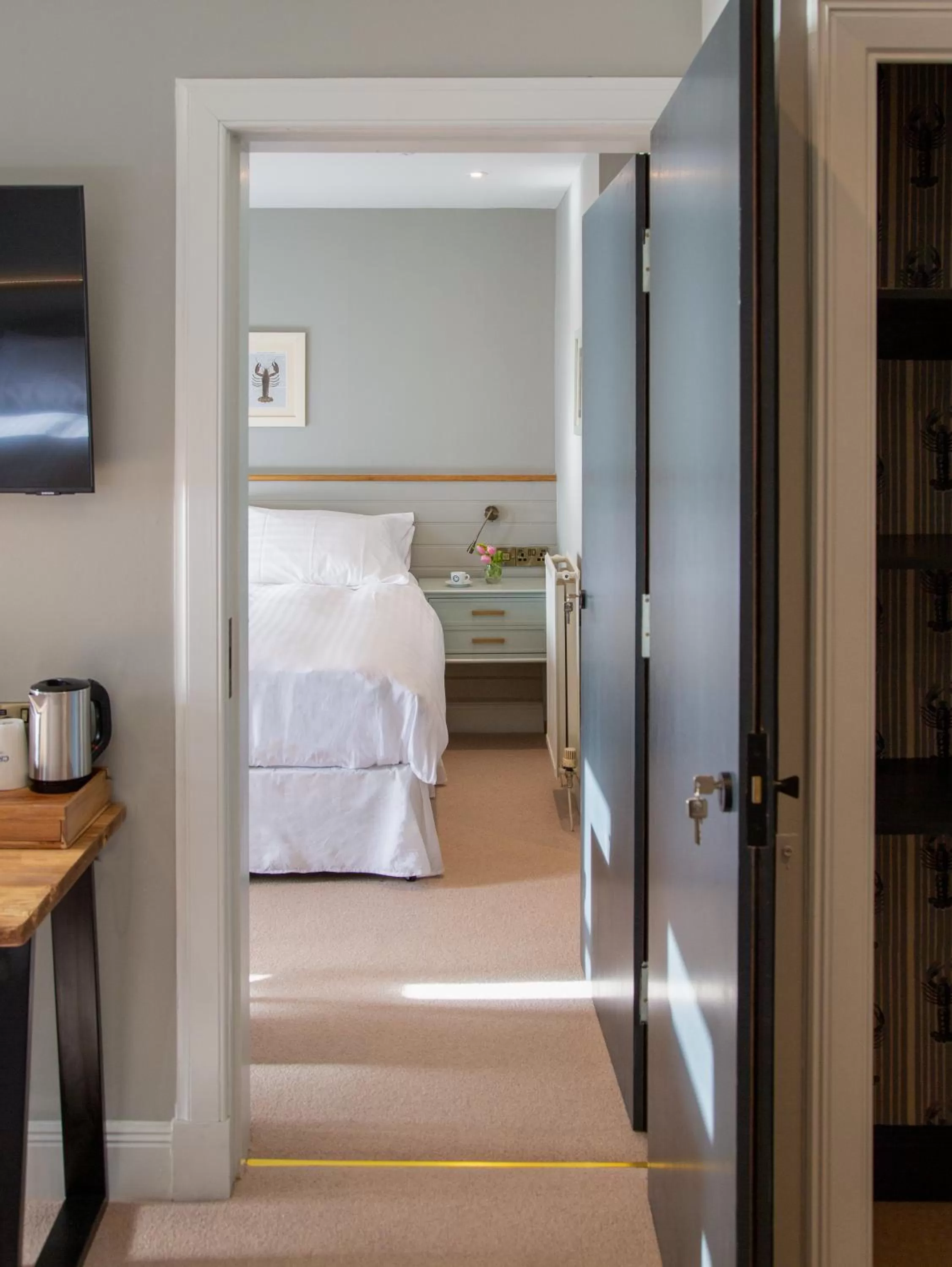 Bedroom, Bed in The Crusoe