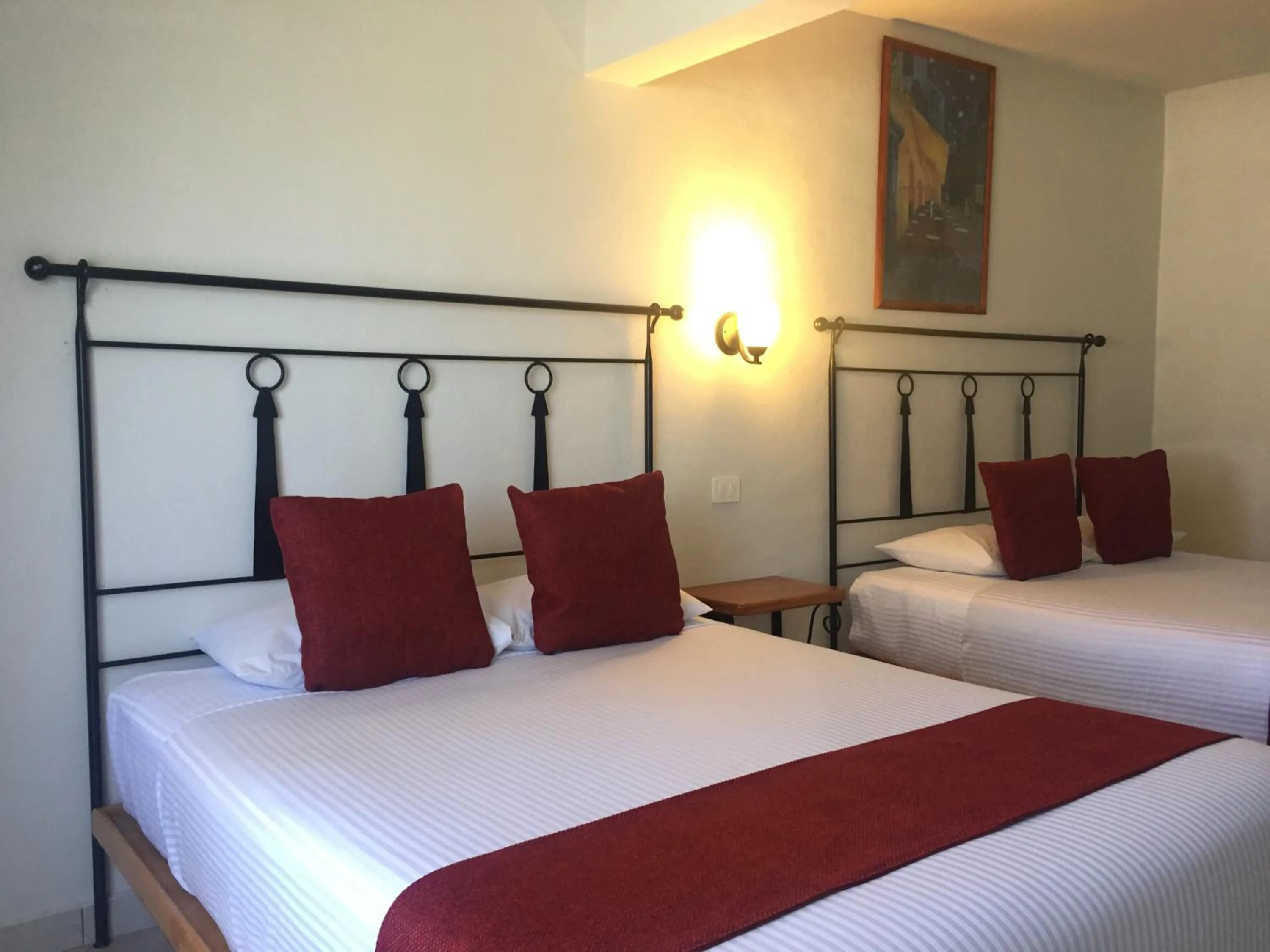 Photo of the whole room, Bed in Hotel RV Park San Ramón