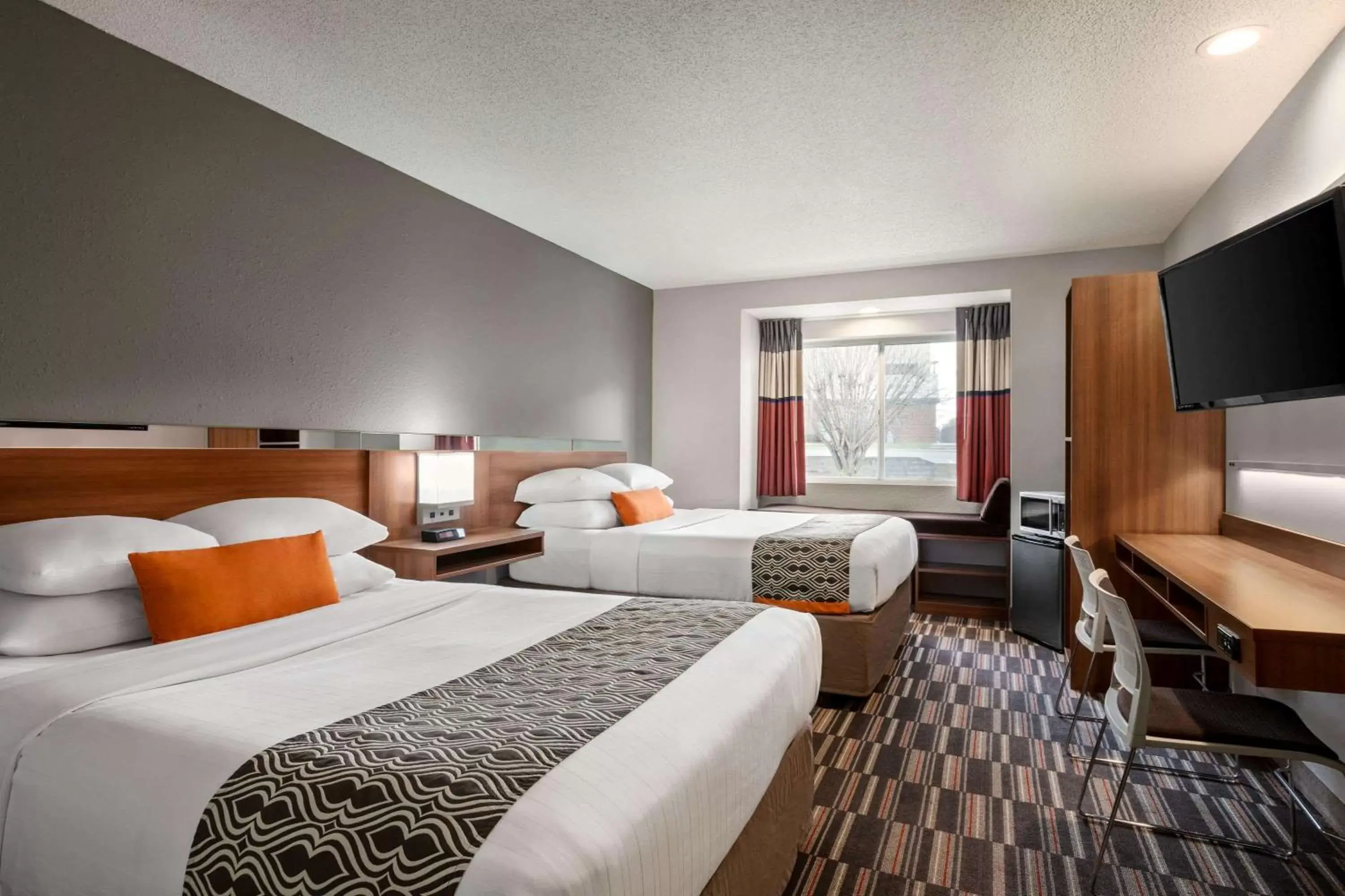 Photo of the whole room, Bed in Microtel Inn & Suites by Wyndham