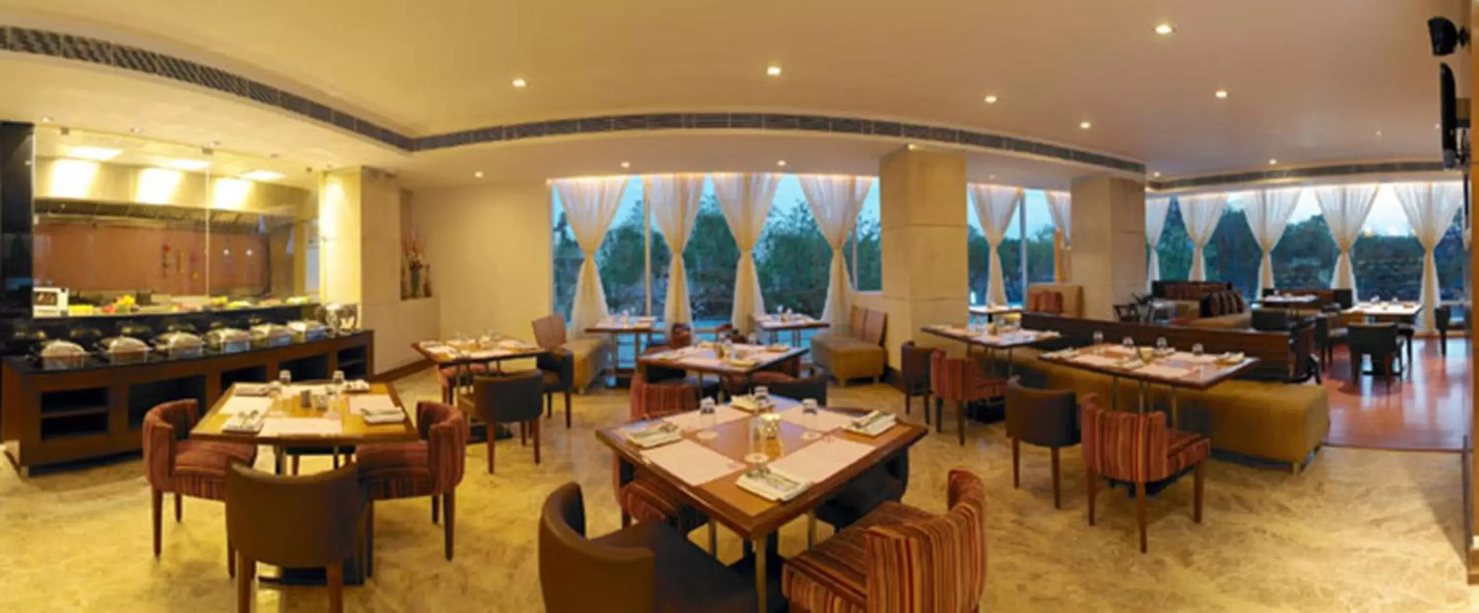 Restaurant/Places to Eat in Royal Orchid Central Jaipur, Bani Park