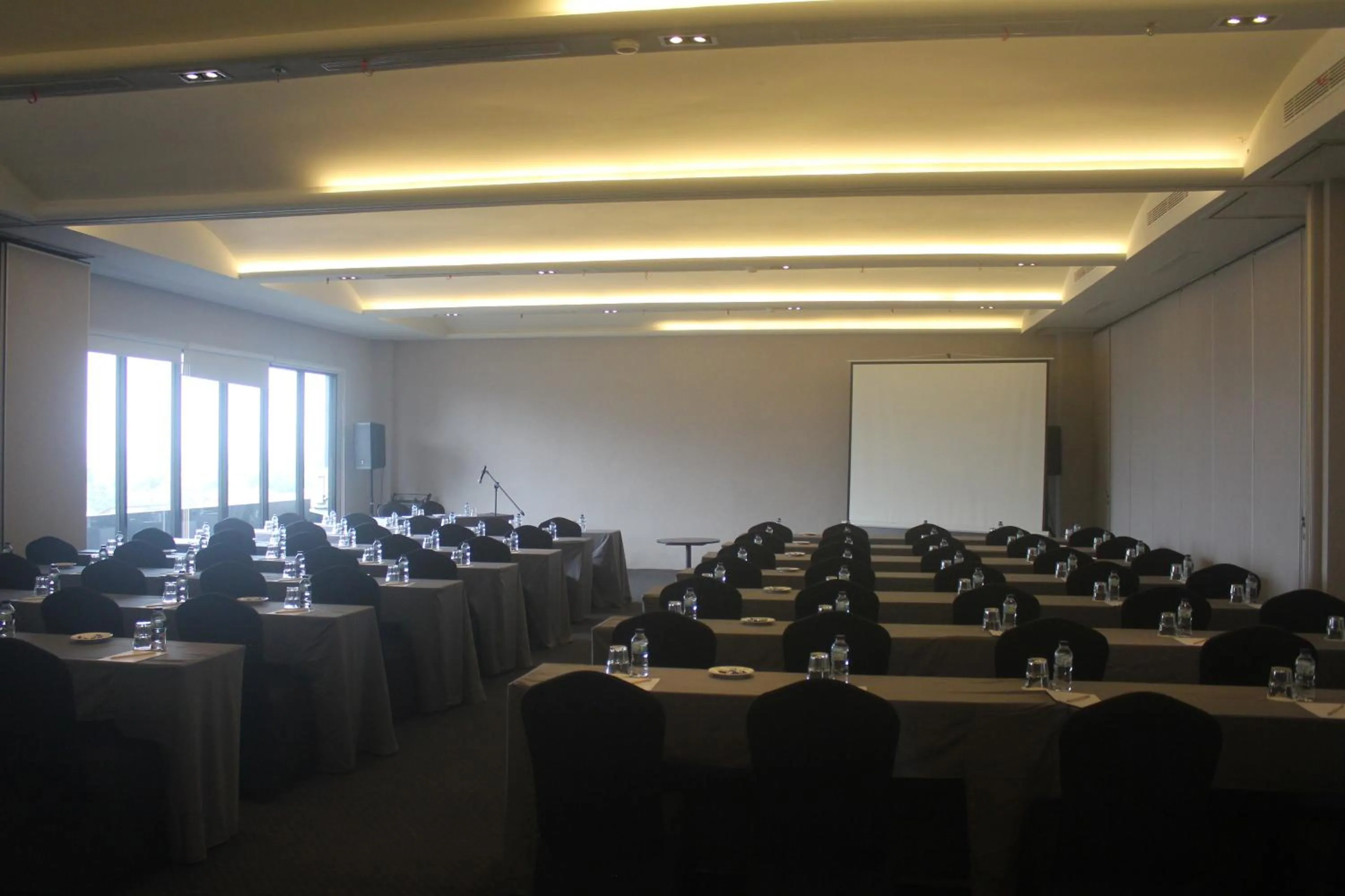 Banquet/Function facilities in Park 5 Cilandak