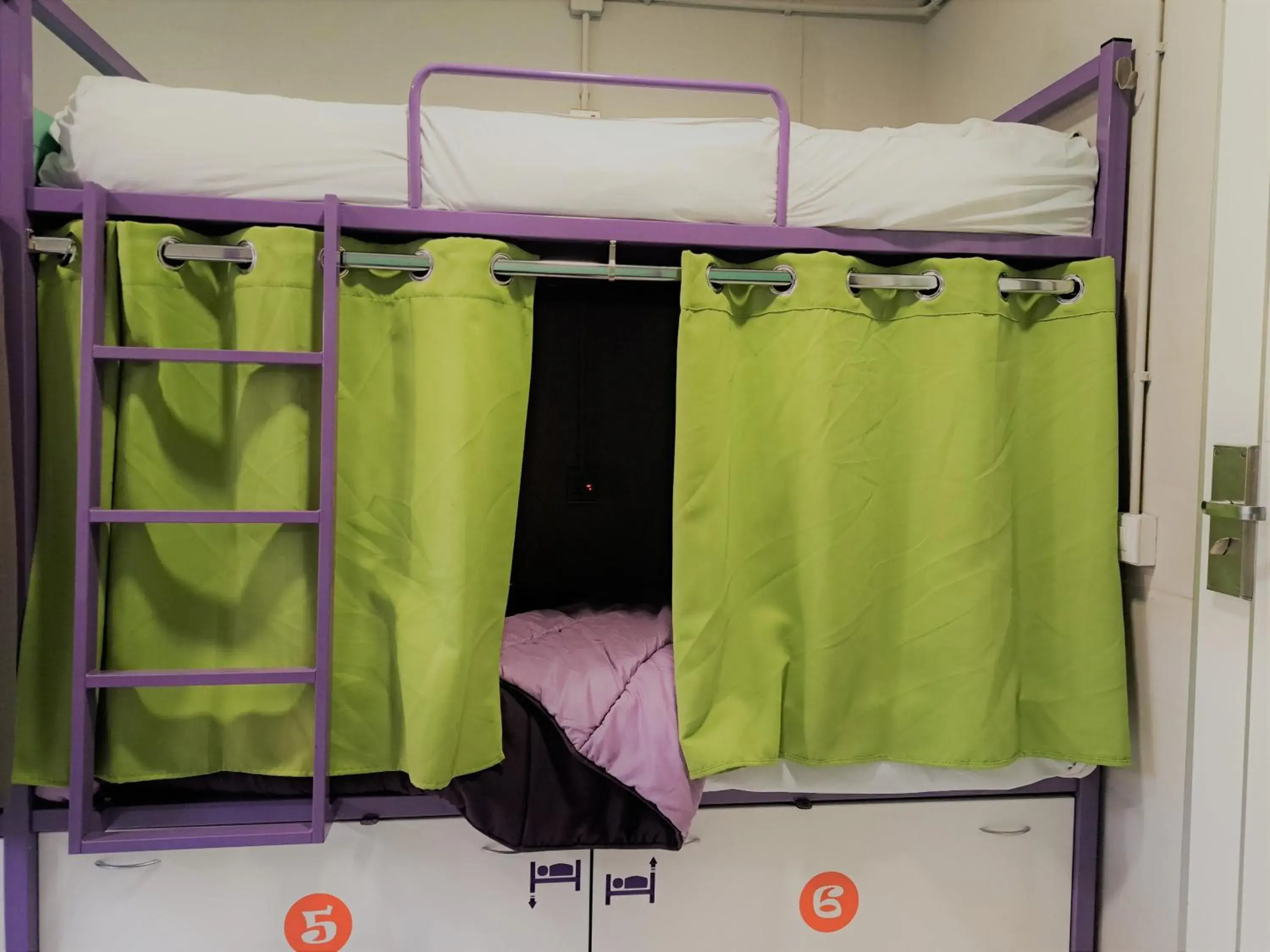 Bedroom, Bed in Scout Madrid Hostel