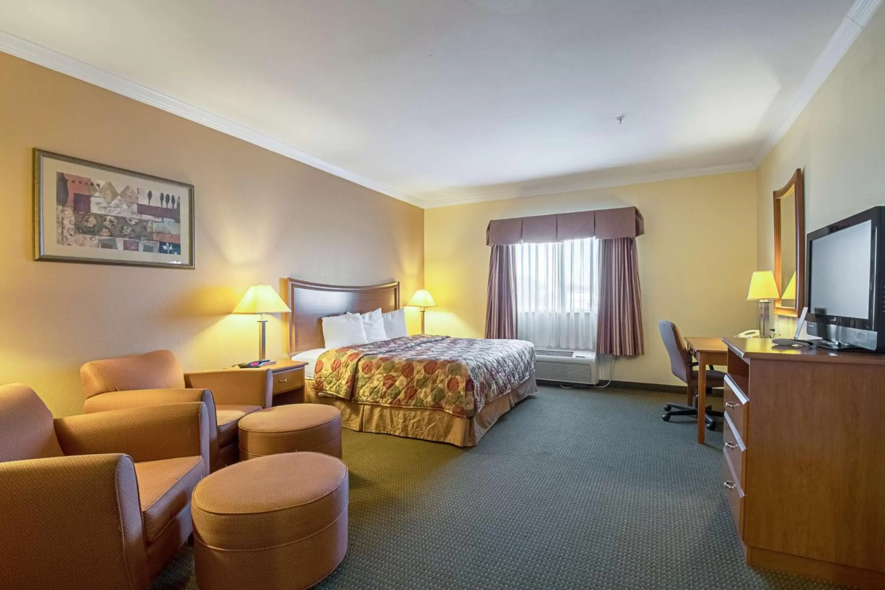 Photo of the whole room in Days Inn by Wyndham Copperas Cove