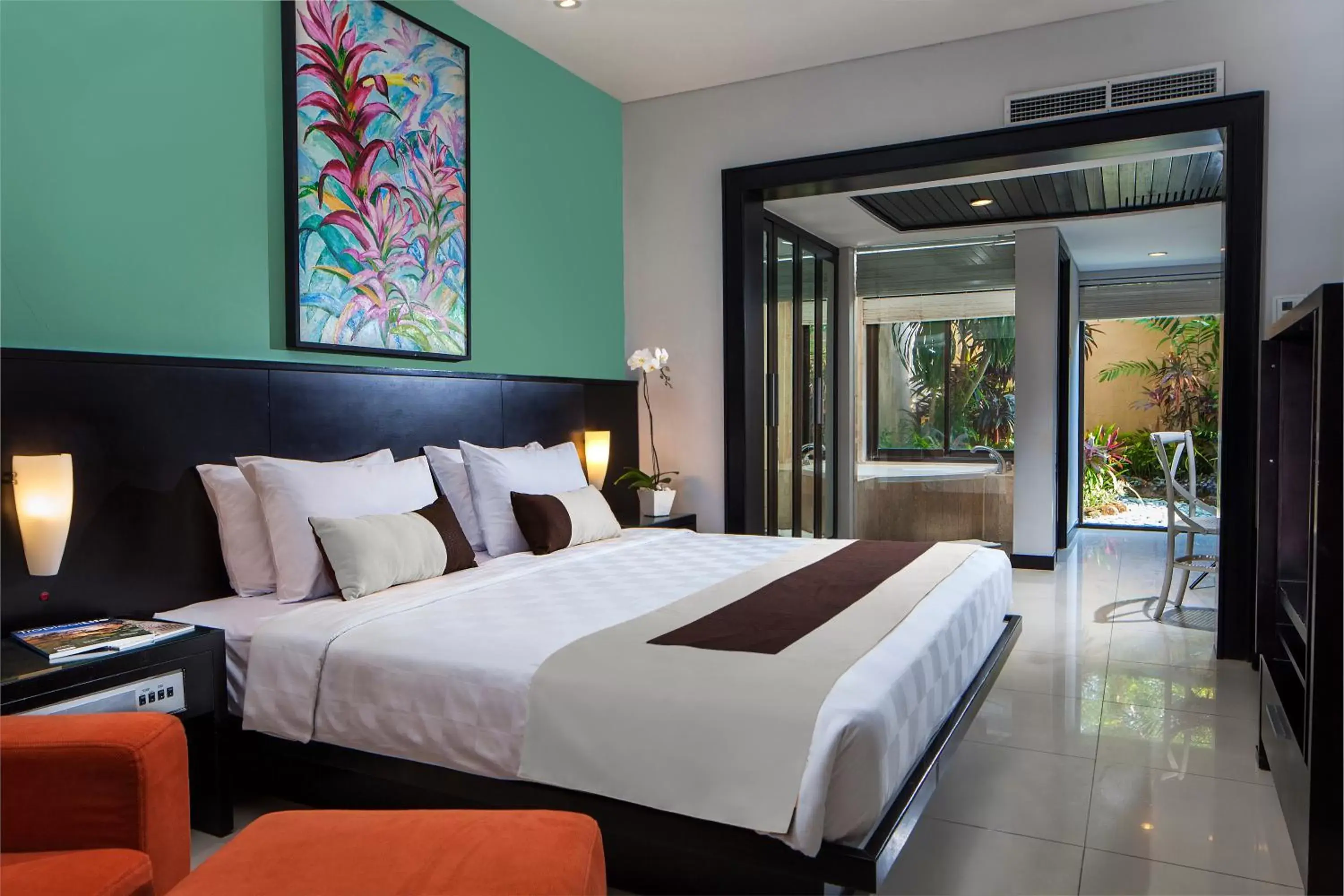 Bed in Prime Plaza Hotel Sanur – Bali