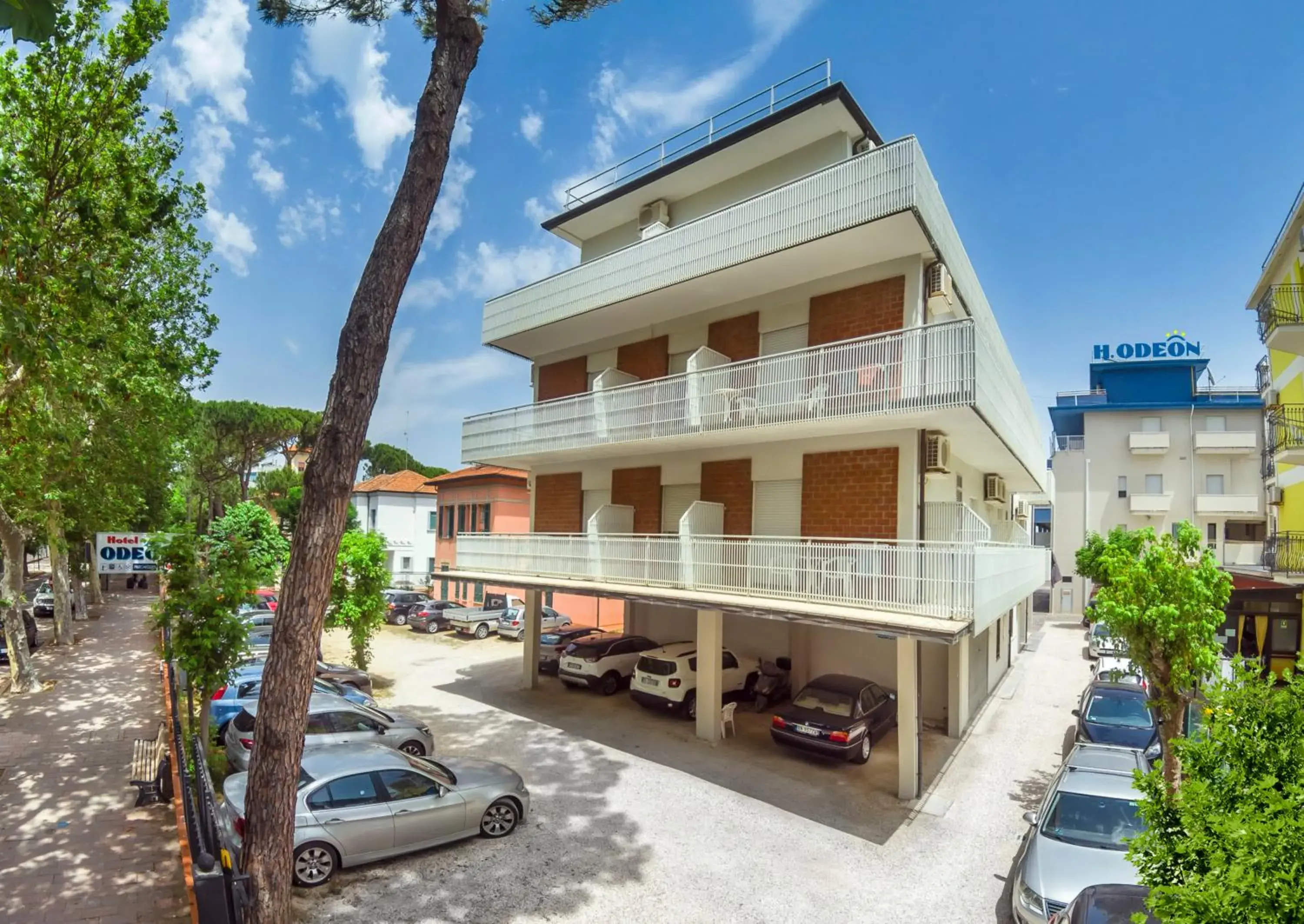 Property Building in Hotel Odeon