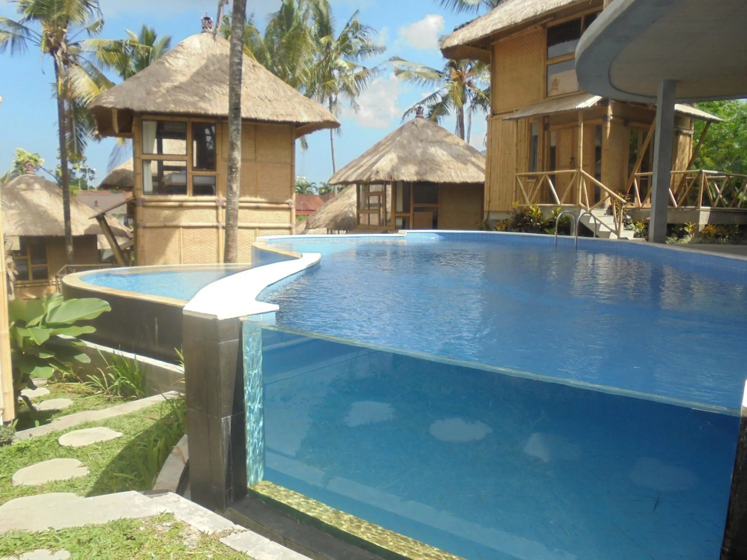 Swimming pool in Biyukukung Suite & Spa